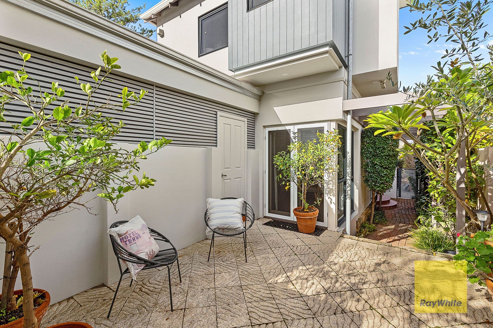 6 Reeve Street, Swanbourne WA 6010, Swanbourne - Thumbnail 2