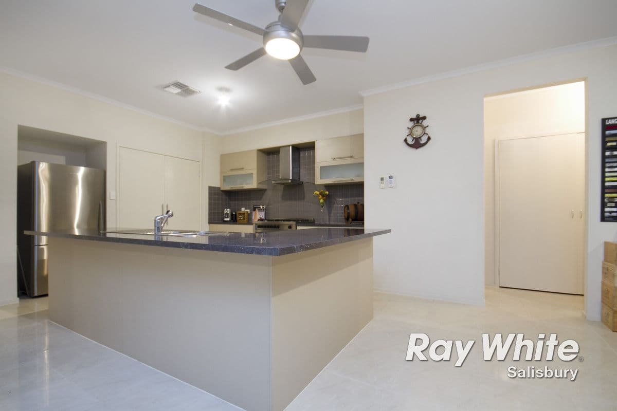 17 Chapman Court, MAWSON LAKES SA 5095, Mawson Lakes - Thumbnail 8