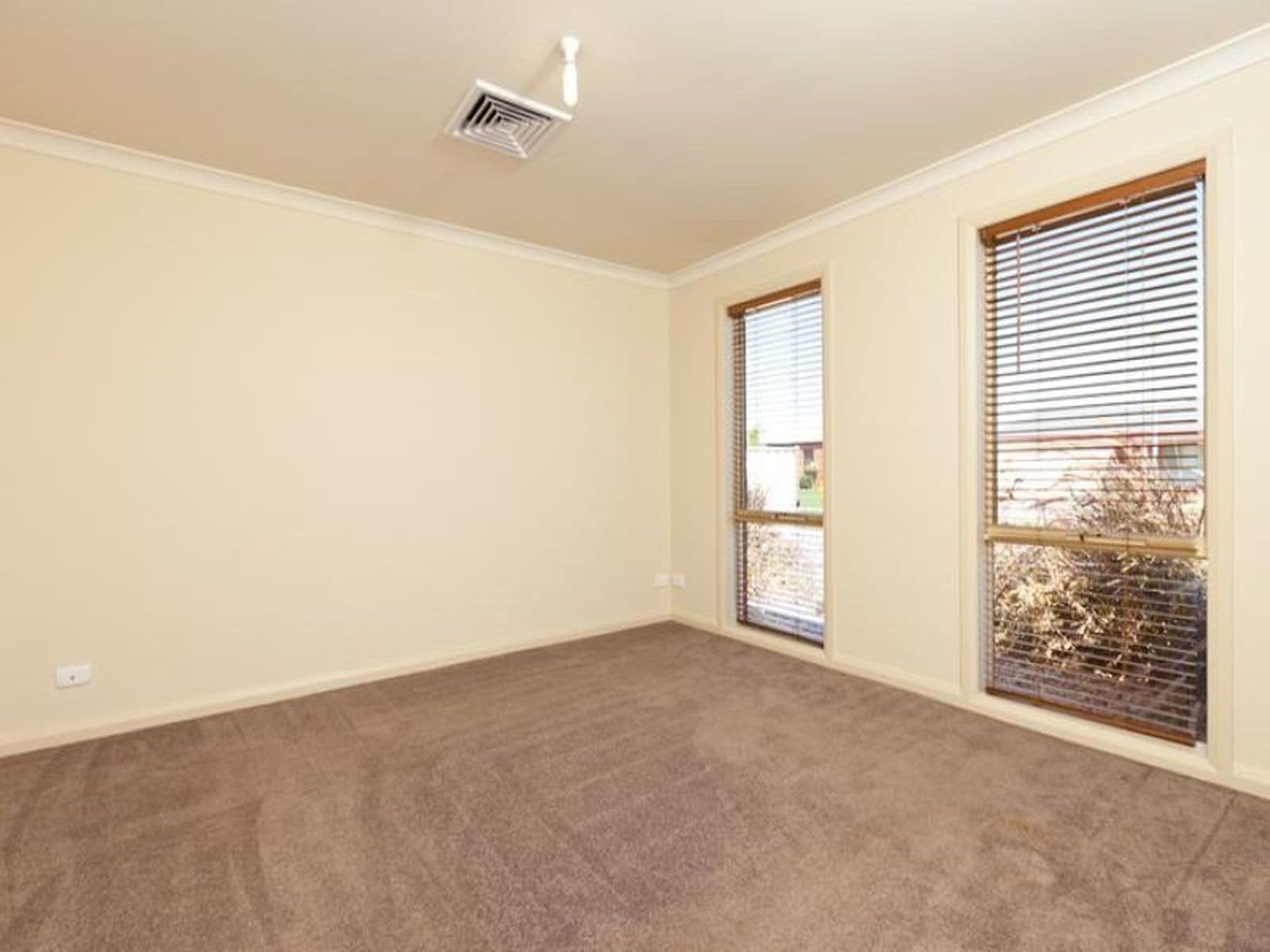4 Canterbury Drive, Mildura - Thumbnail 3