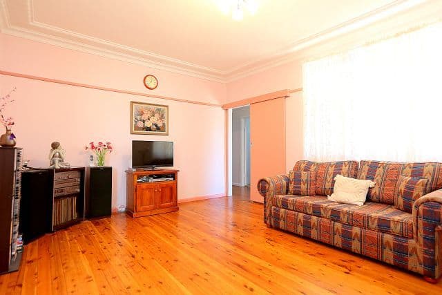 11 McCrossin Avenue, Birrong NSW 2143, Birrong - Thumbnail 2