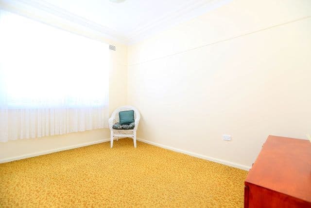 11 McCrossin Avenue, Birrong NSW 2143, Birrong - Thumbnail 6
