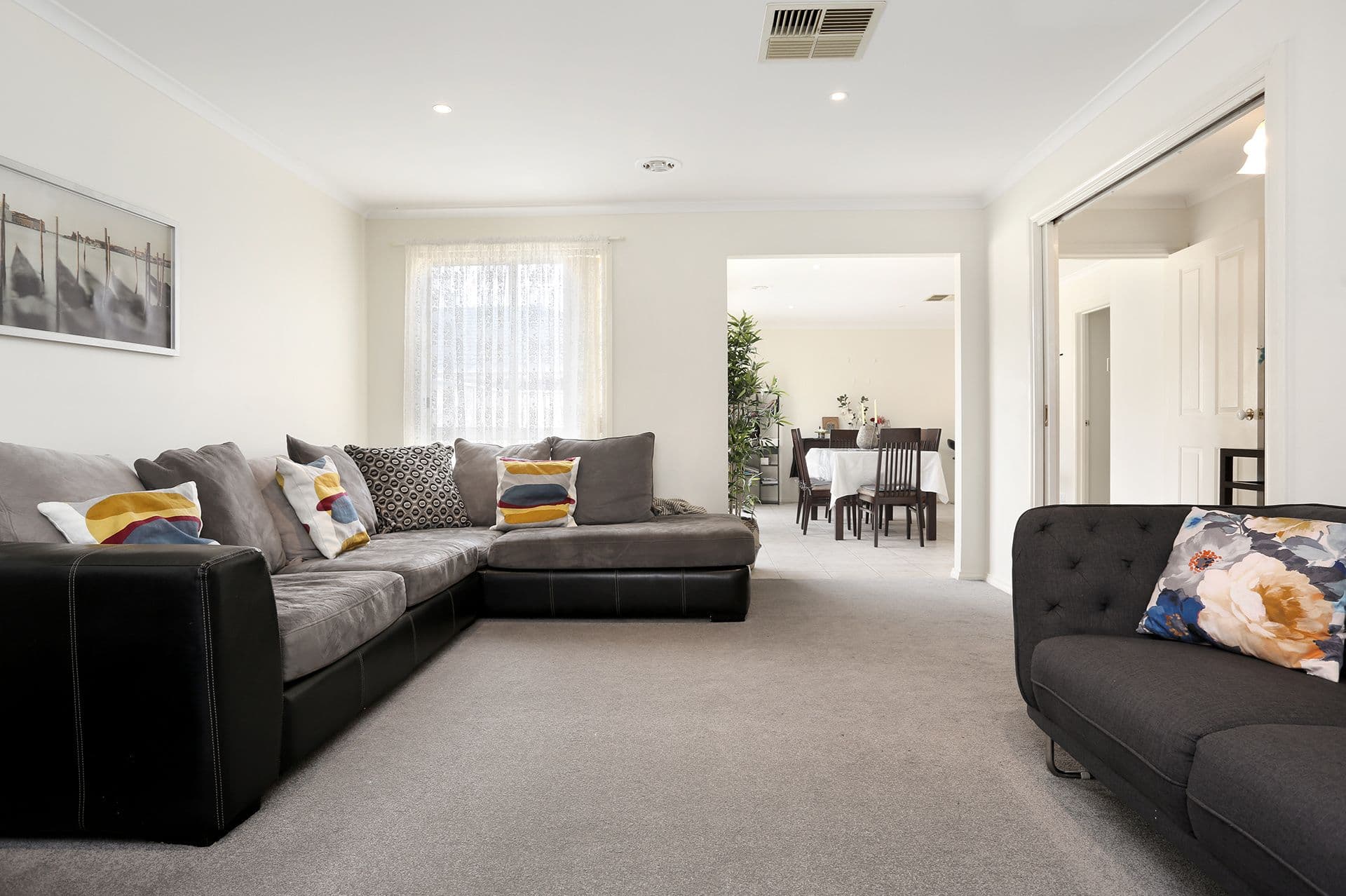 12 Lauderdale Drive, Tarneit VIC 3029, Tarneit - Thumbnail 3
