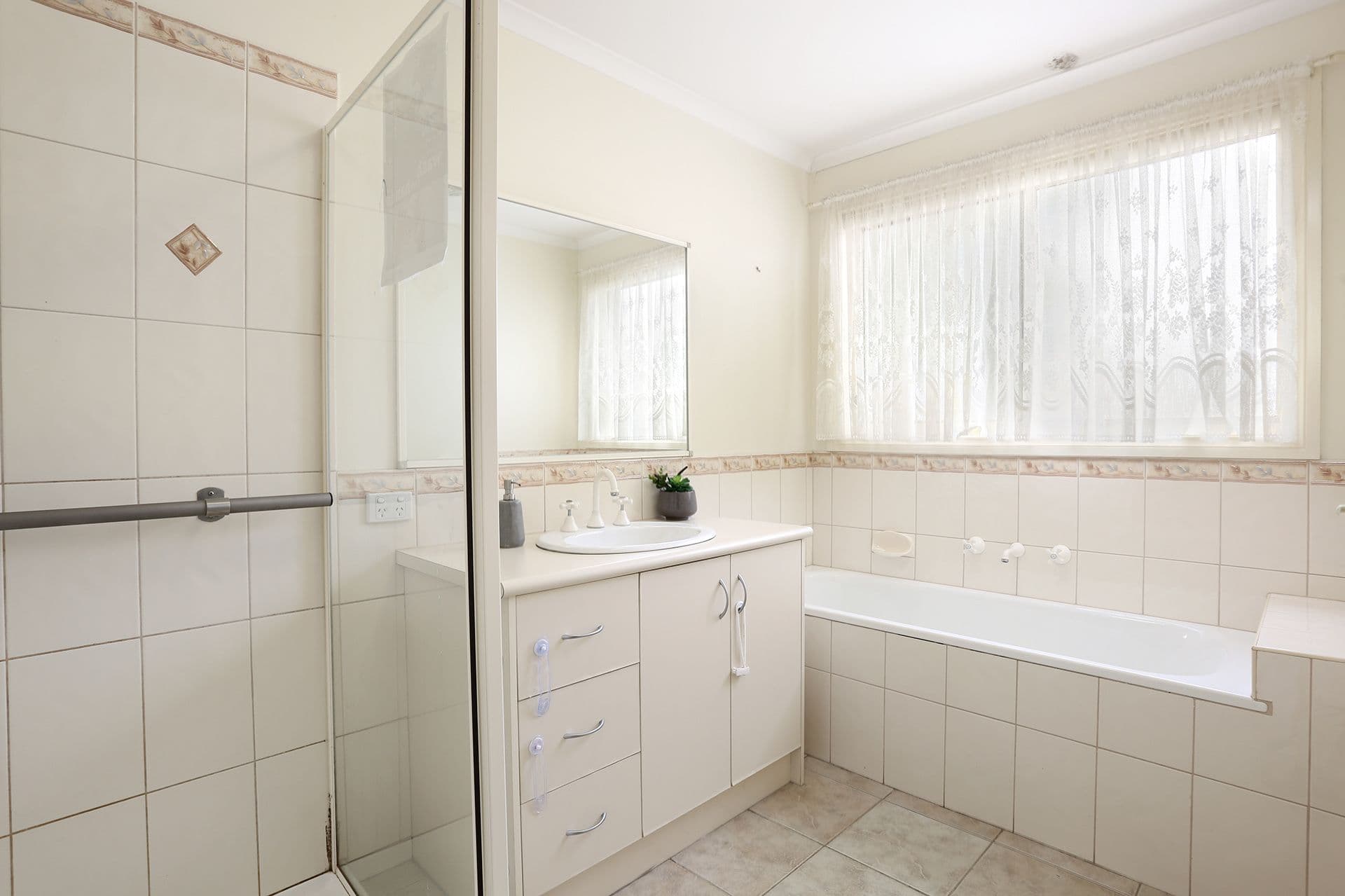 12 Lauderdale Drive, Tarneit VIC 3029, Tarneit - Thumbnail 7