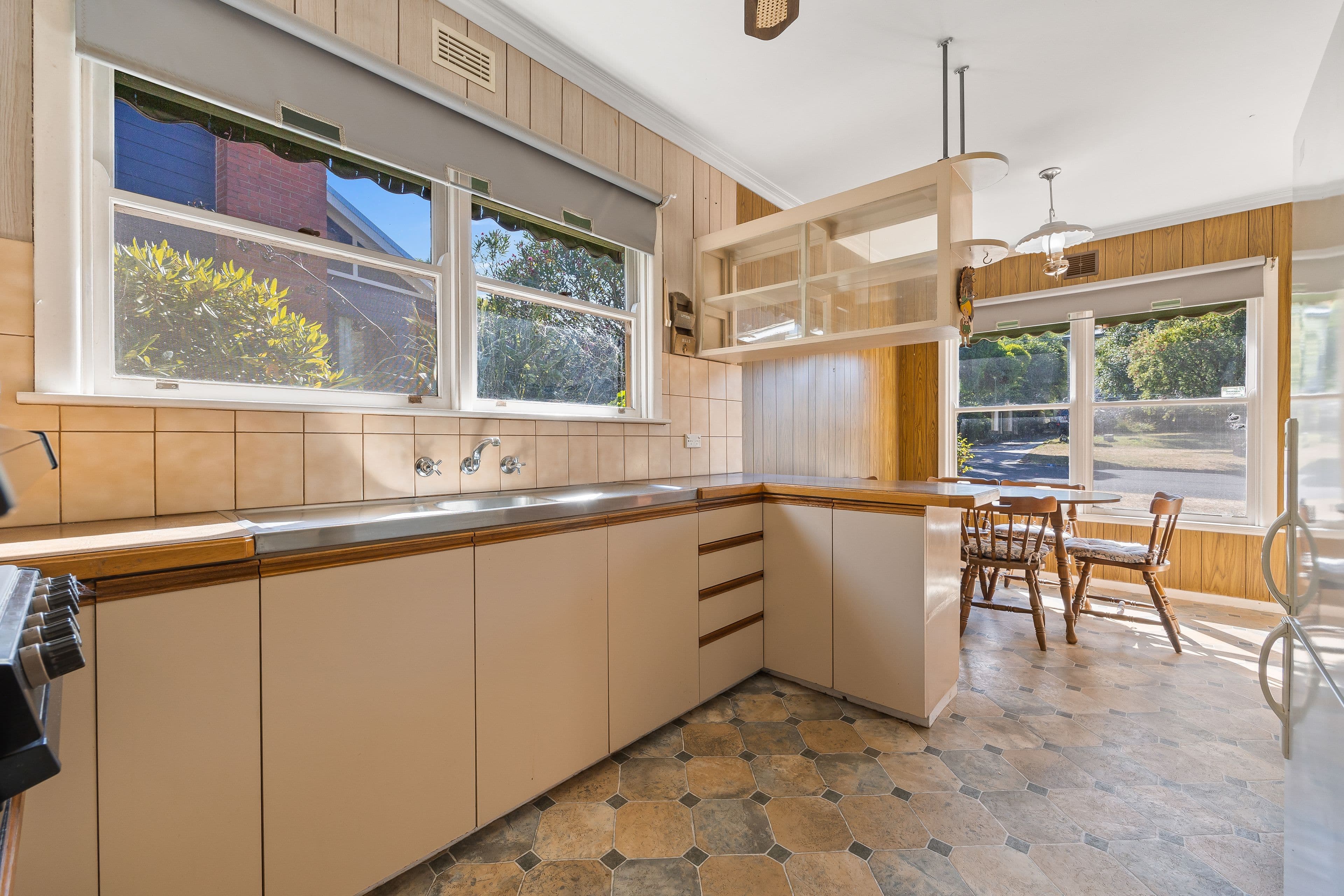 3 Heather Avenue, Mount Clear VIC 3350, Mount Clear - Thumbnail 4
