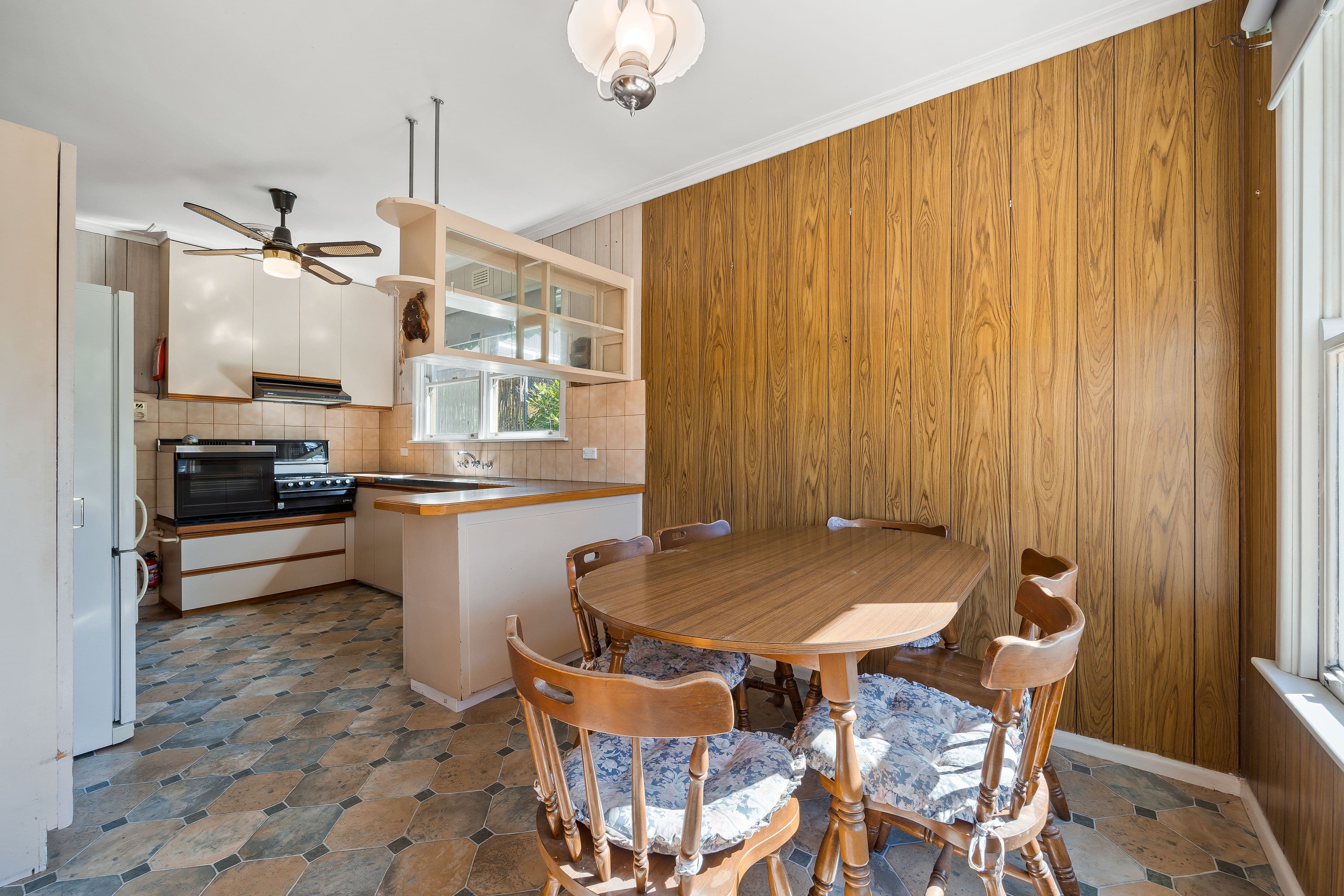 3 Heather Avenue, Mount Clear VIC 3350, Mount Clear - Thumbnail 6