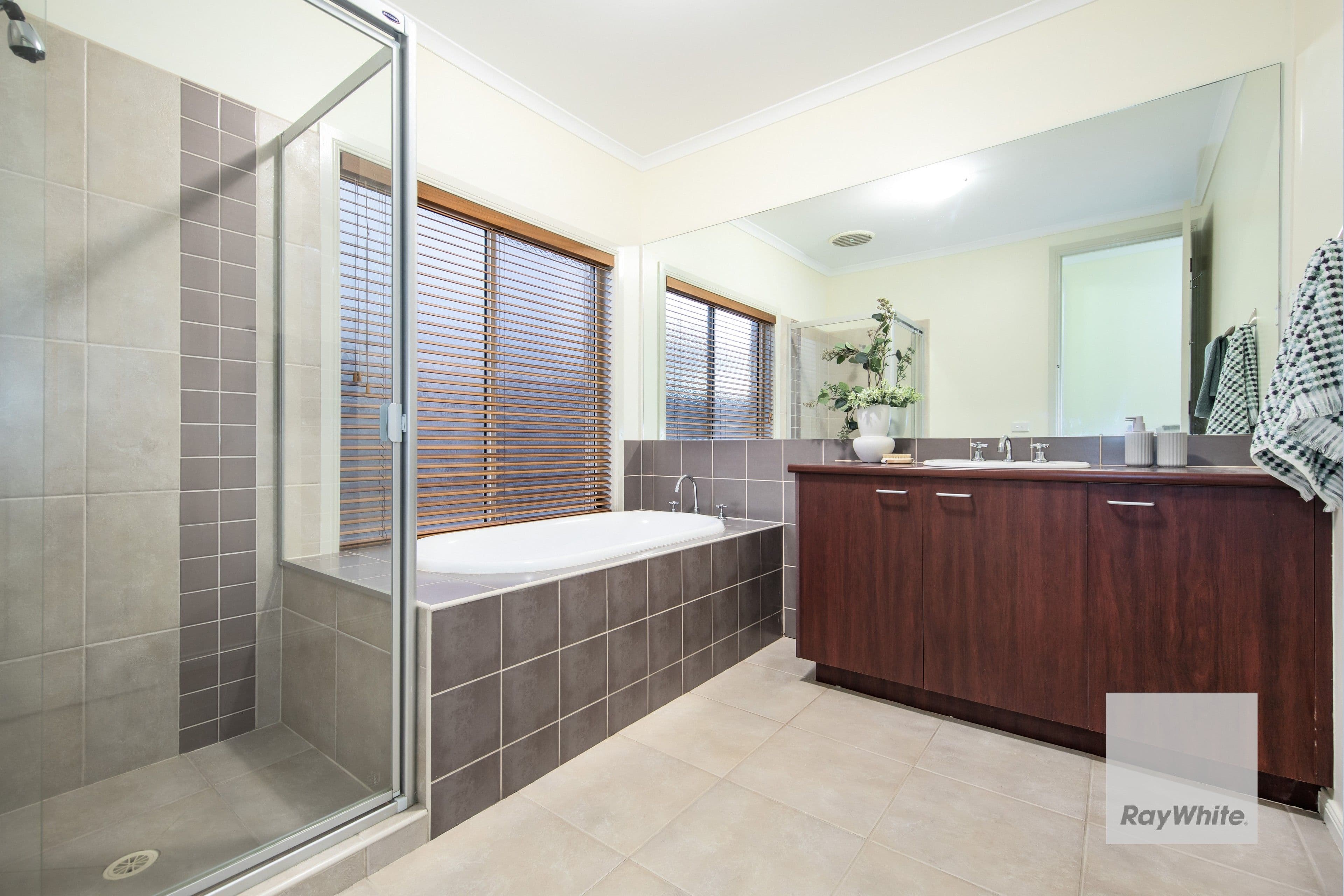 13 Eliza Court, Hillside VIC 3037, Hillside - Thumbnail 8