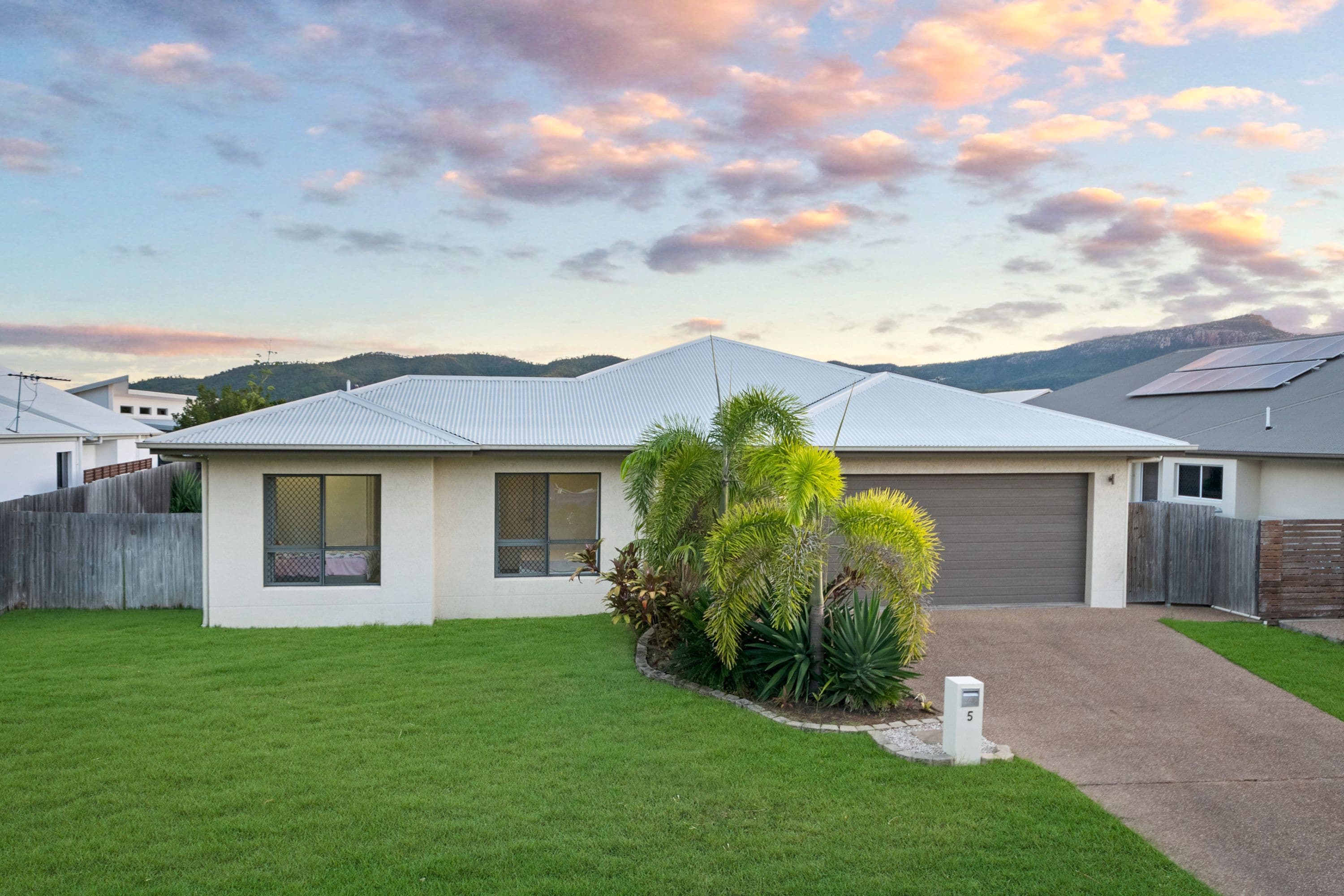 5 Waterdale Pocket, Idalia QLD 4811, Idalia - Image 1