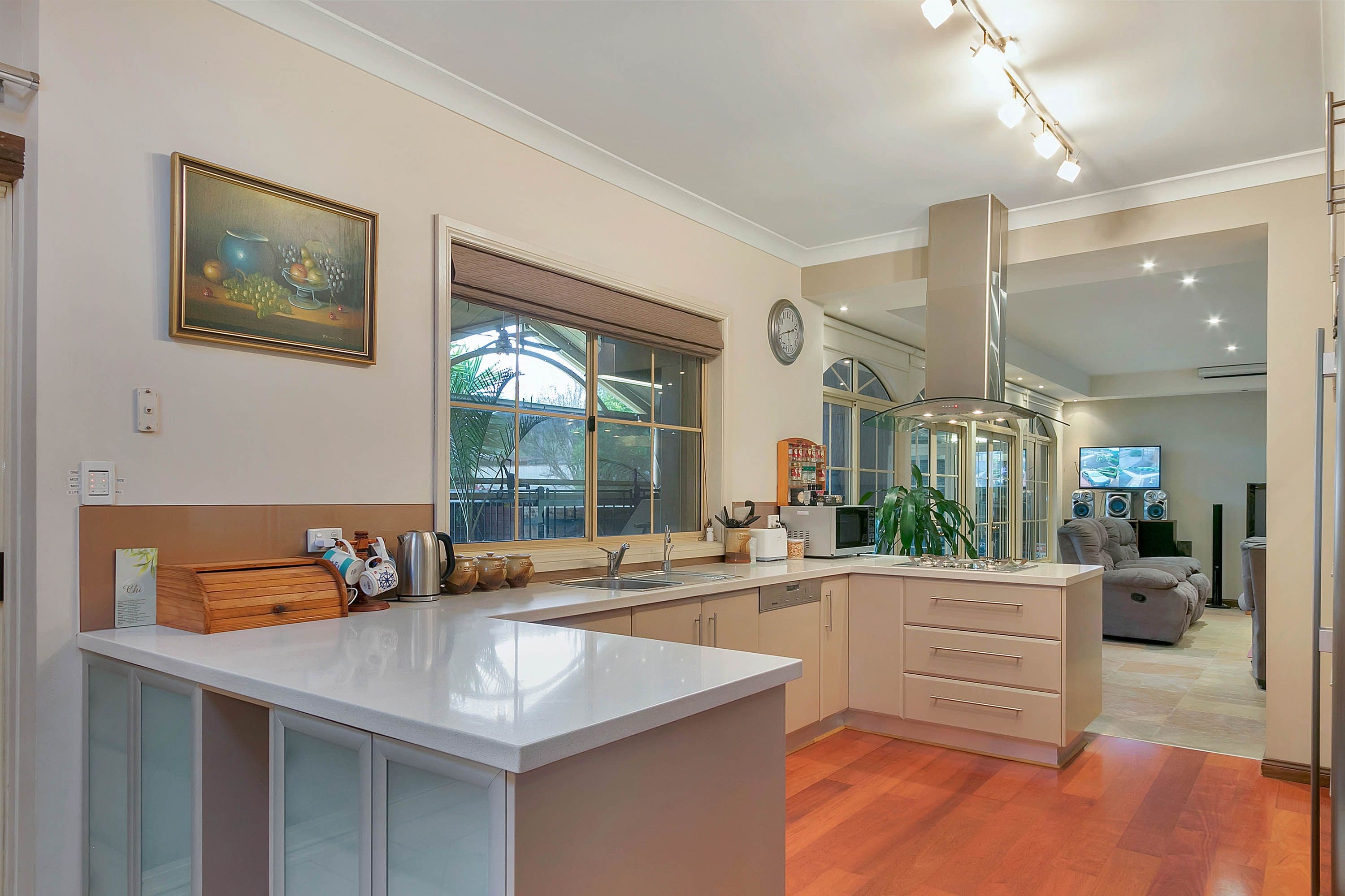 5 Phillips Avenue, Gawler East SA 5118, Gawler East - Thumbnail 2