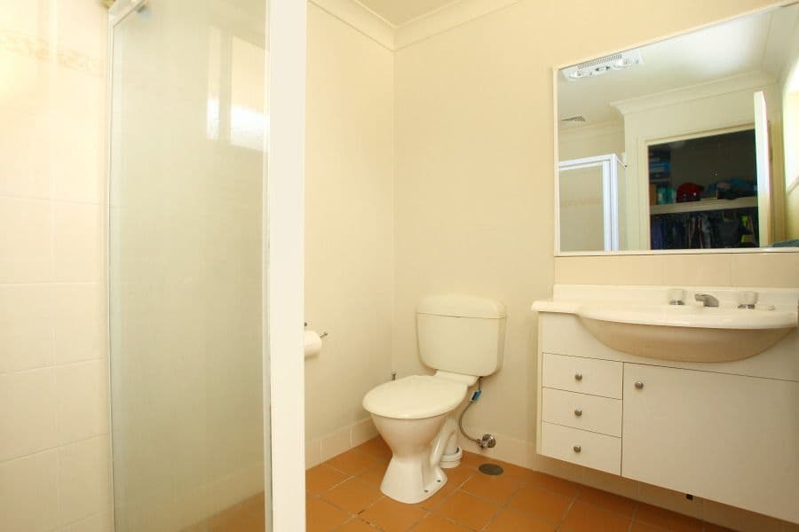 12 Griffon Street, MERRIMAC QLD 4226, Merrimac - Thumbnail 5