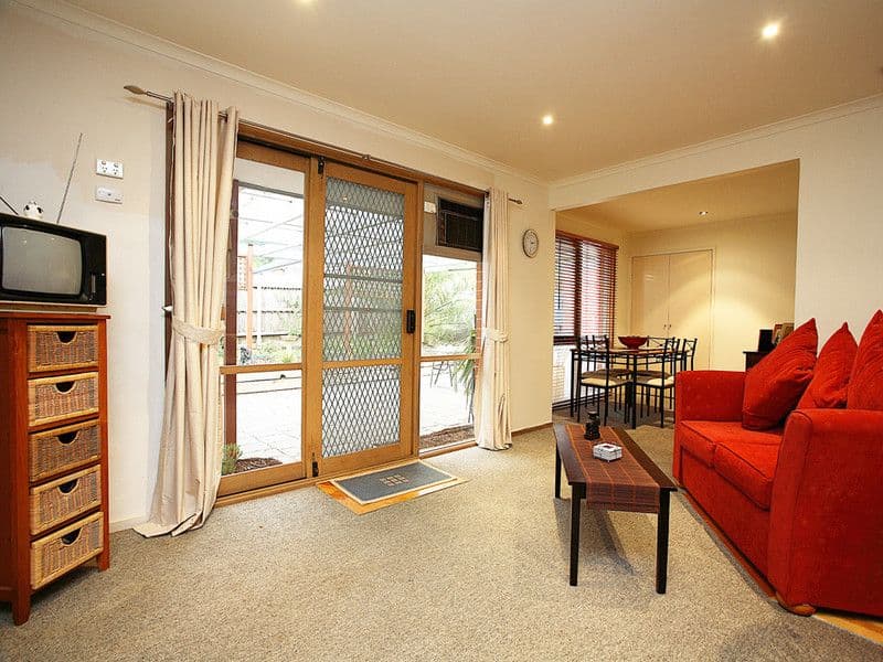 6 Tilba Court, BERWICK VIC 3806, Berwick - Thumbnail 7