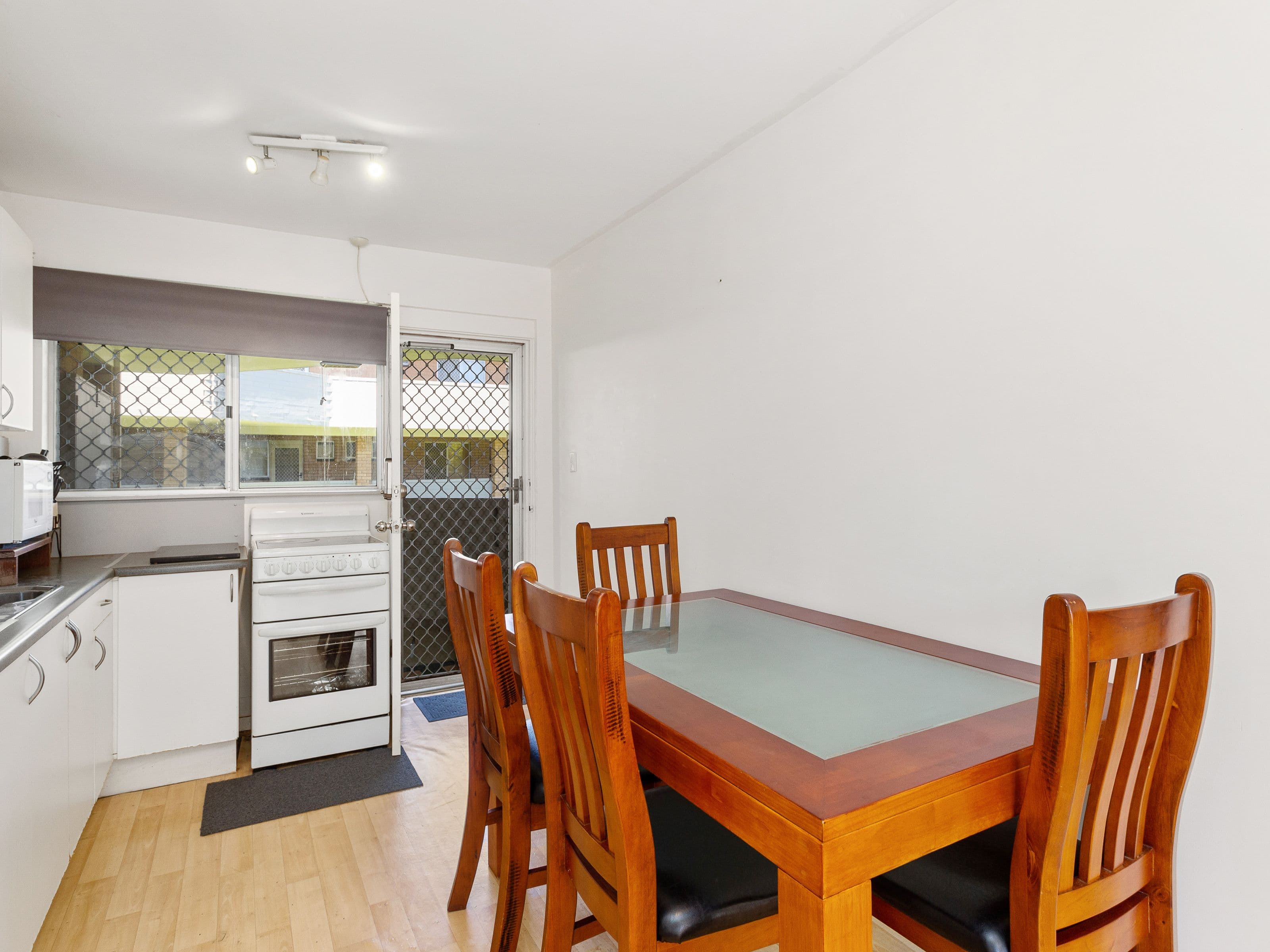 6 Manning Terrace, South Perth WA 6151, South Perth - Thumbnail 5