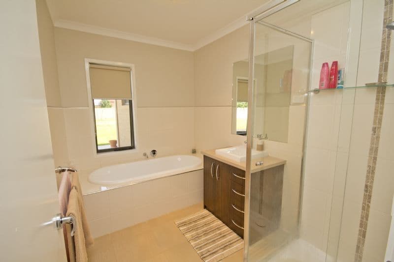 4  Zappacosta Crescent, YOOGALI NSW 2680, Yoogali - Thumbnail 4