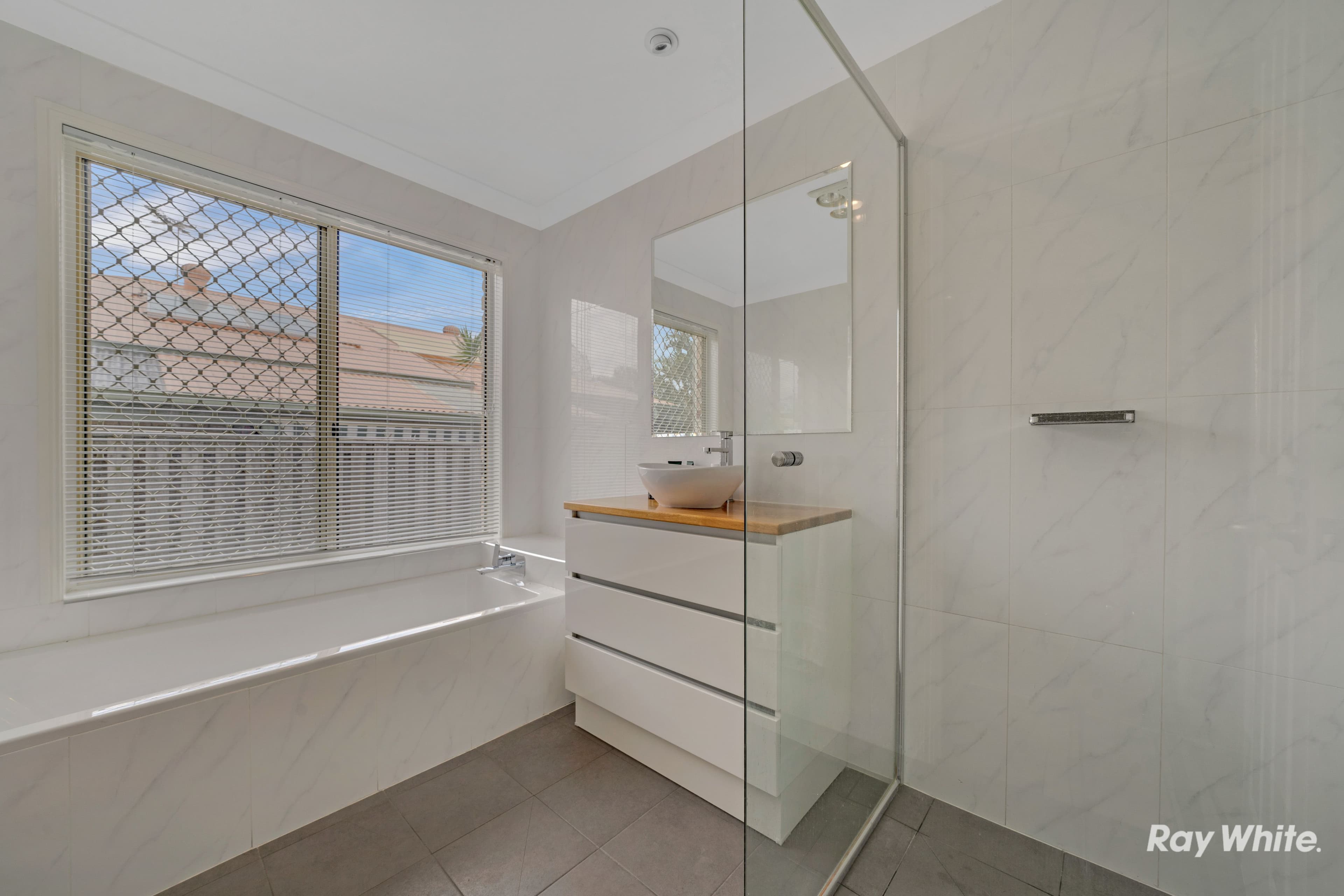 1 Glenview Court, Underwood QLD 4119, Underwood - Thumbnail 6