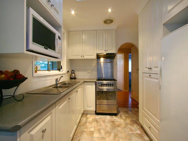 127  Fisher Street, OAK FLATS NSW 2529, Oak Flats - Thumbnail 2