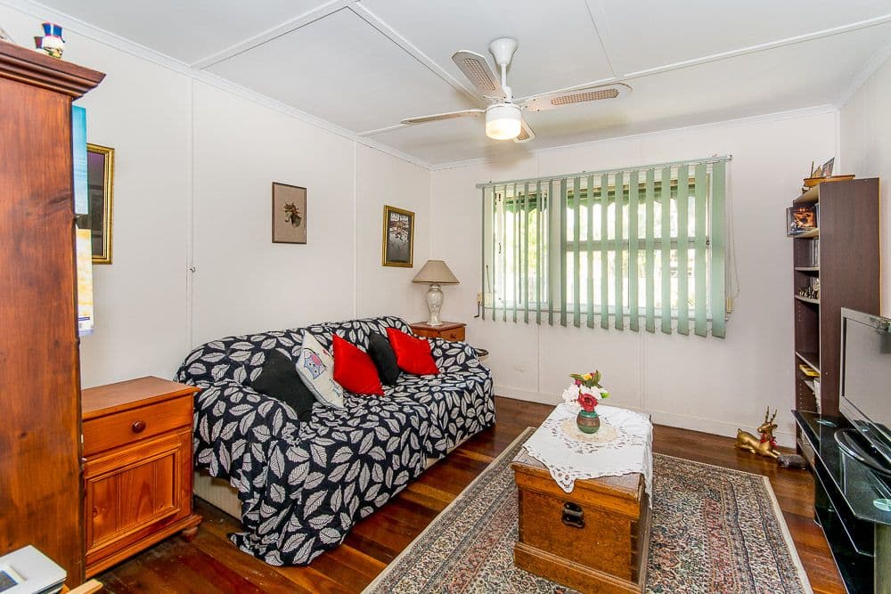 14 Chesterfield Street, Wavell Heights QLD 4012, Wavell Heights - Thumbnail 6