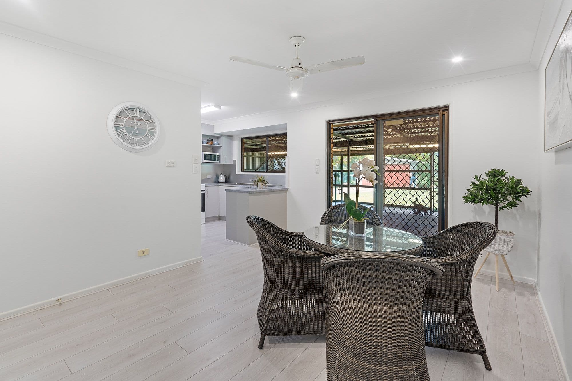 3 Ivanhoe Drive, Bethania QLD 4205, Bethania - Thumbnail 3