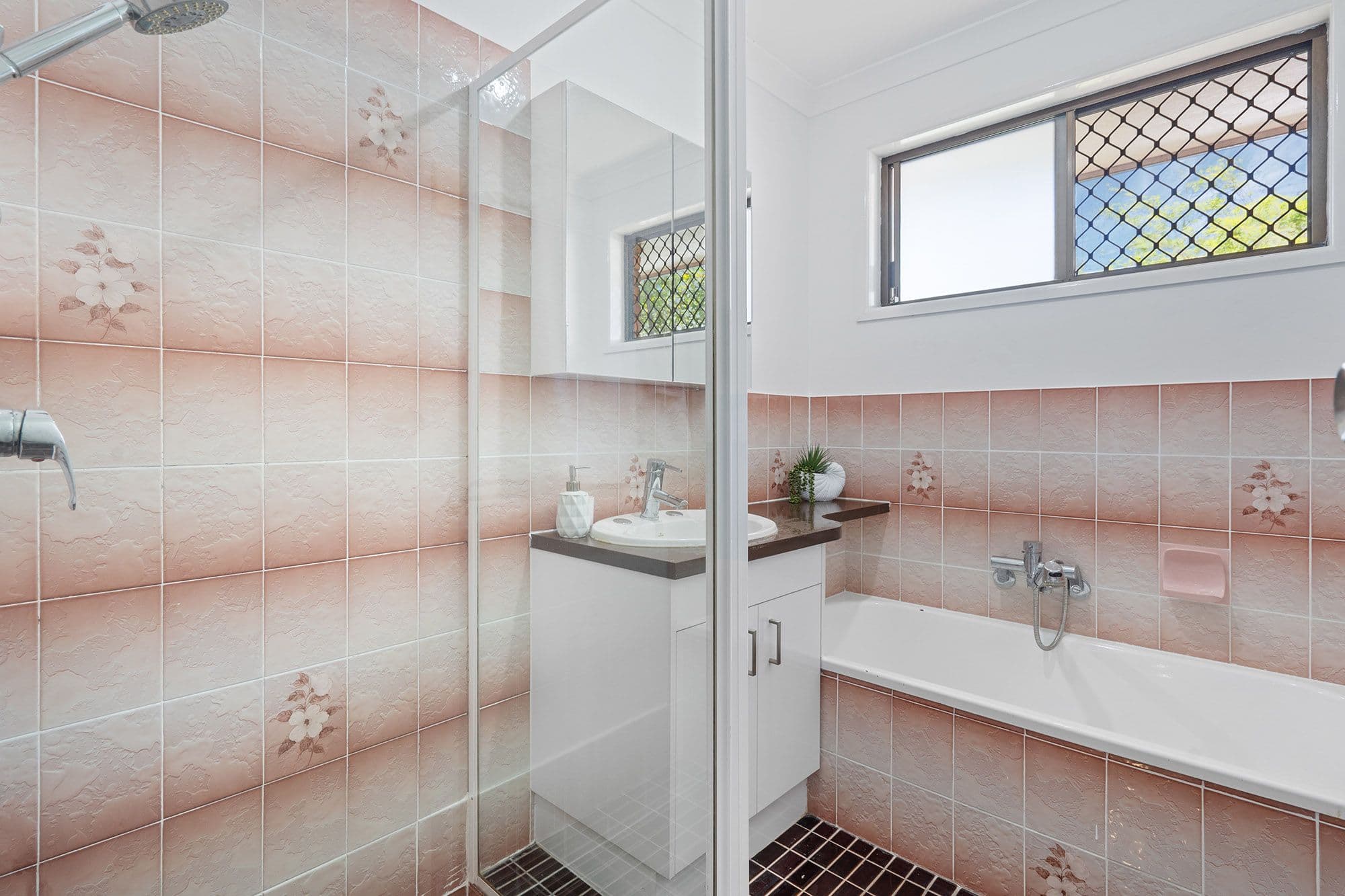3 Ivanhoe Drive, Bethania QLD 4205, Bethania - Thumbnail 7