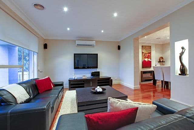 42 Dundee Street, RESERVOIR VIC 3073, Reservoir - Thumbnail 2