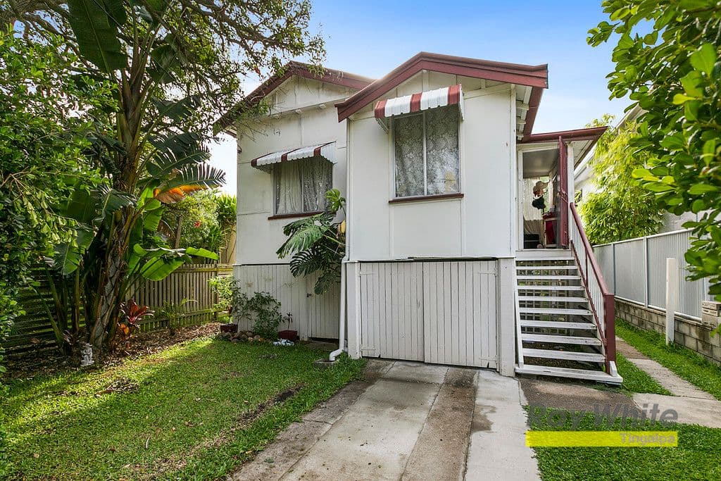 14 Seabreeze Avenue, Coolum Beach, Coolum Beach - Thumbnail 3