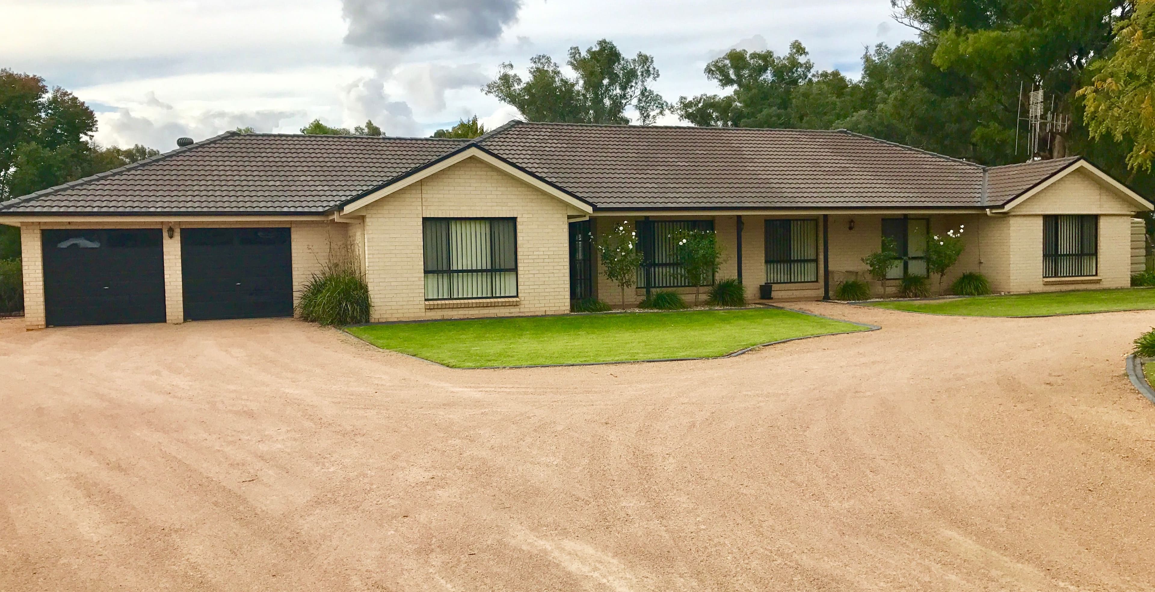1 Light Horse Place, Parkes - Thumbnail 2