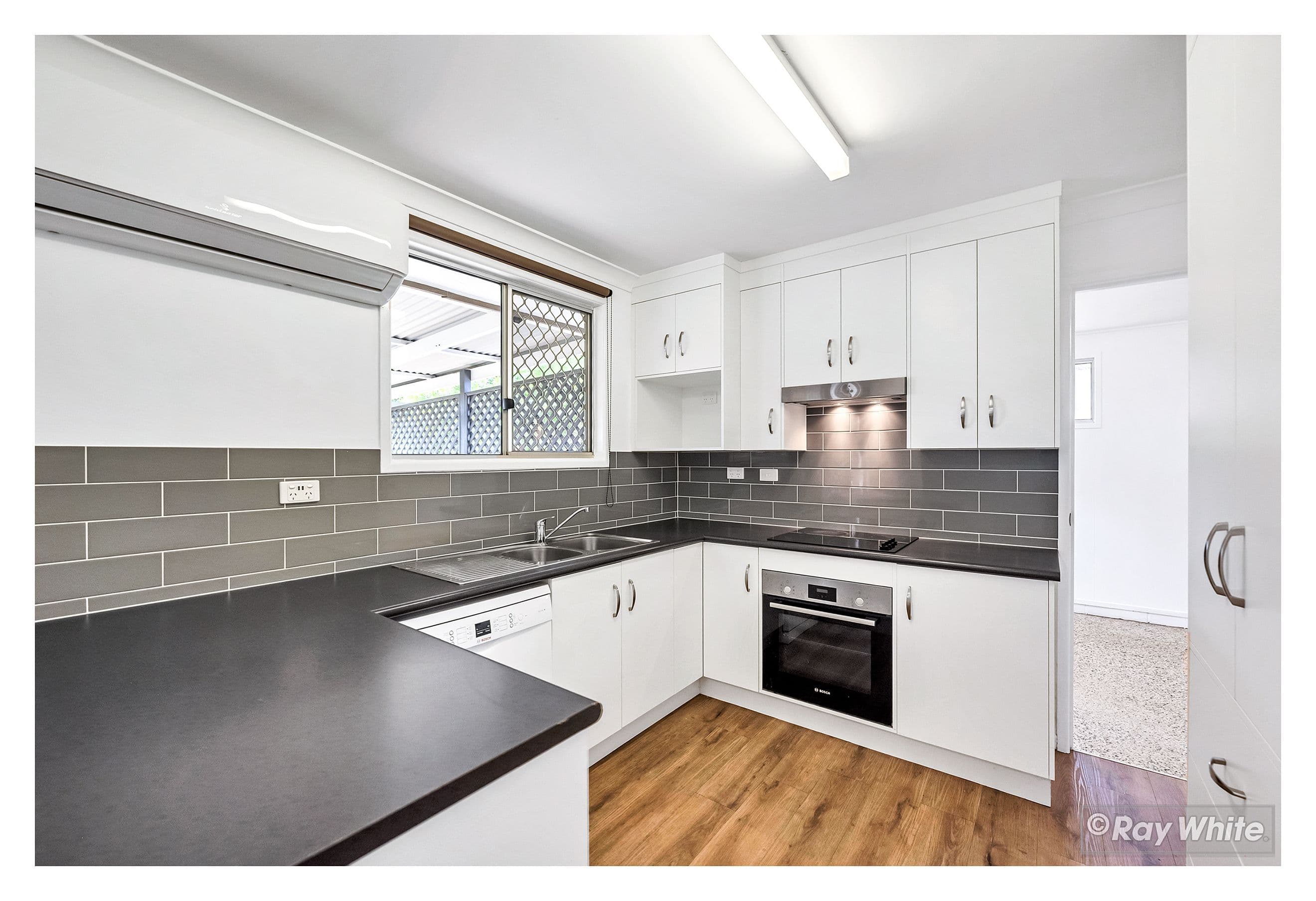62 Breakspear Street, Gracemere QLD 4702, Gracemere - Thumbnail 4