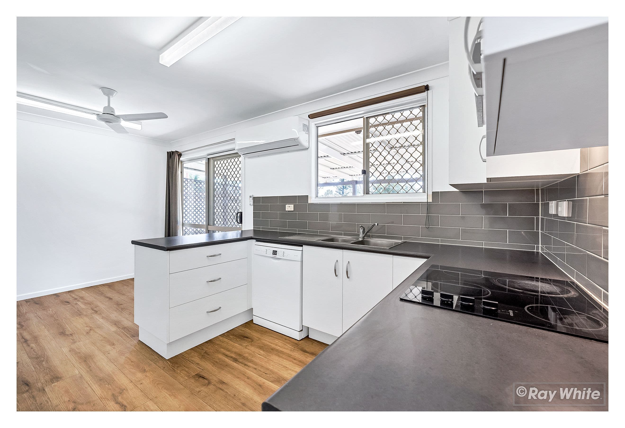 62 Breakspear Street, Gracemere QLD 4702, Gracemere - Thumbnail 5