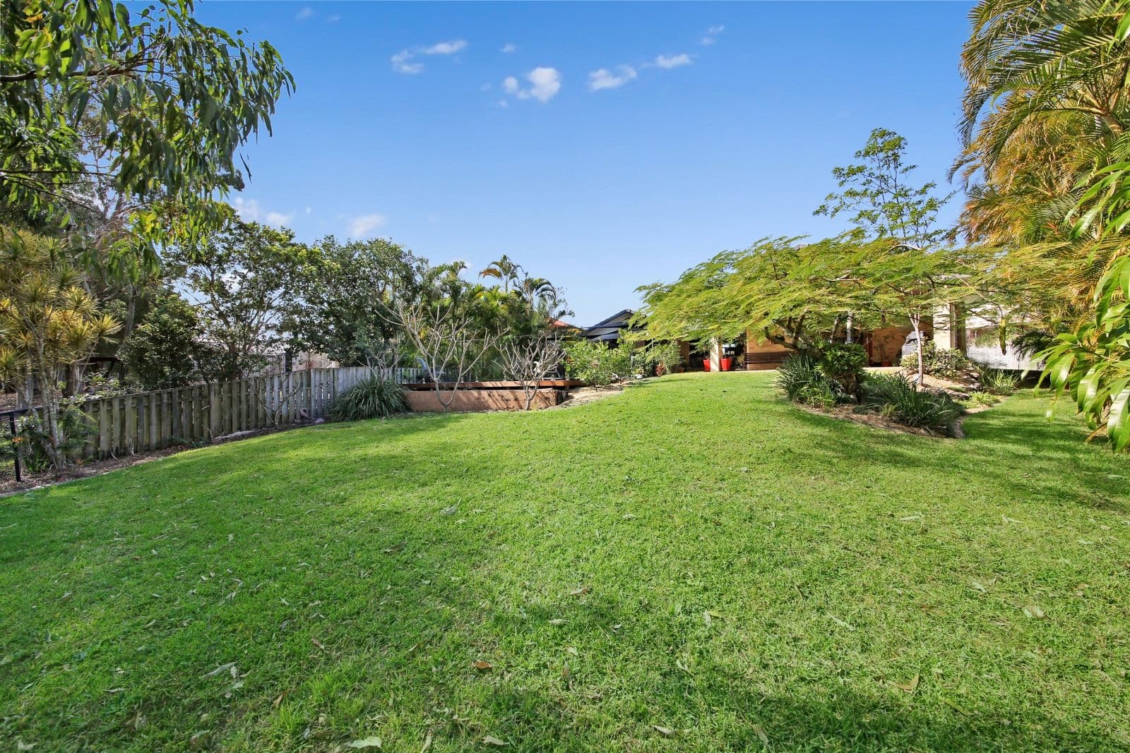 4 Greg Norman Crescent, Parkwood QLD 4214, Parkwood - Thumbnail 6
