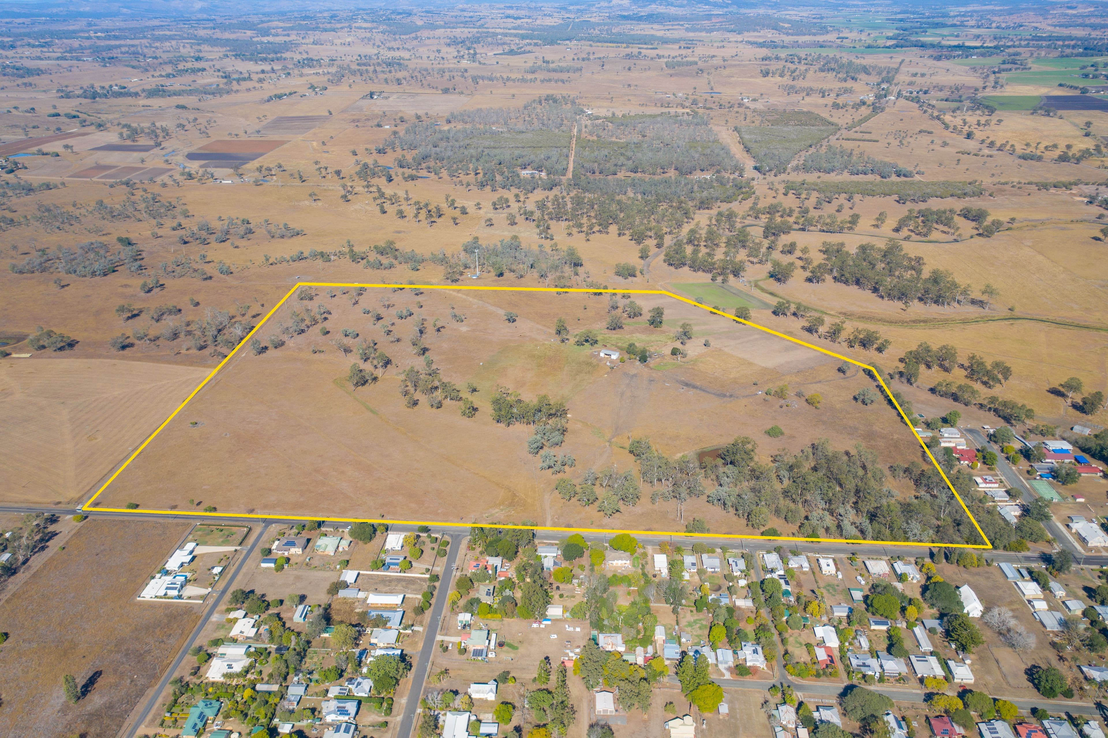 104-114 Queen Street, Harrisville QLD 4307, Harrisville - Thumbnail 2