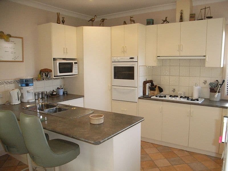 26 McKinlay Street, ECHUCA VIC 3564, Echuca - Thumbnail 3