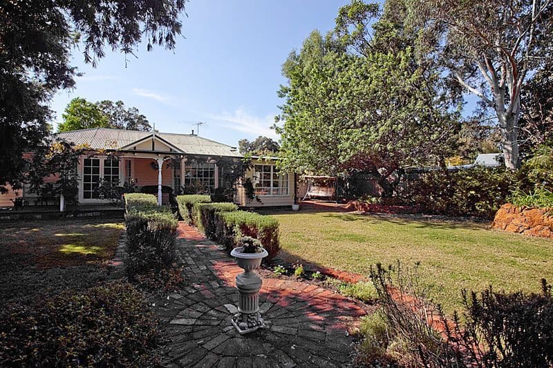 6 Parke Road, GOOSEBERRY HILL WA 6076, Gooseberry Hill - Image 1