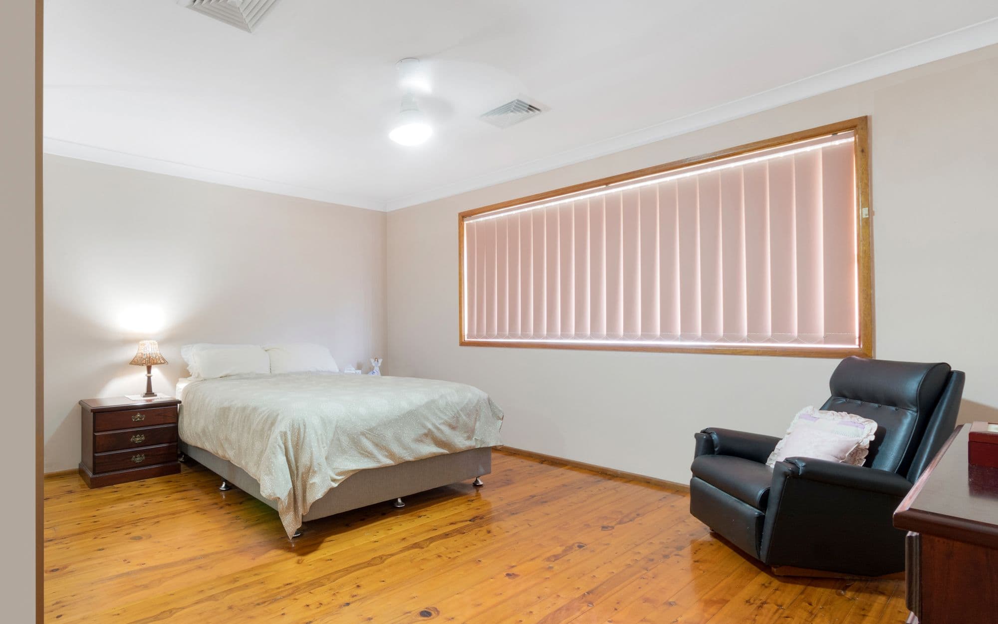 8 Treelands Avenue, Ingleburn NSW 2565, Ingleburn - Thumbnail 8