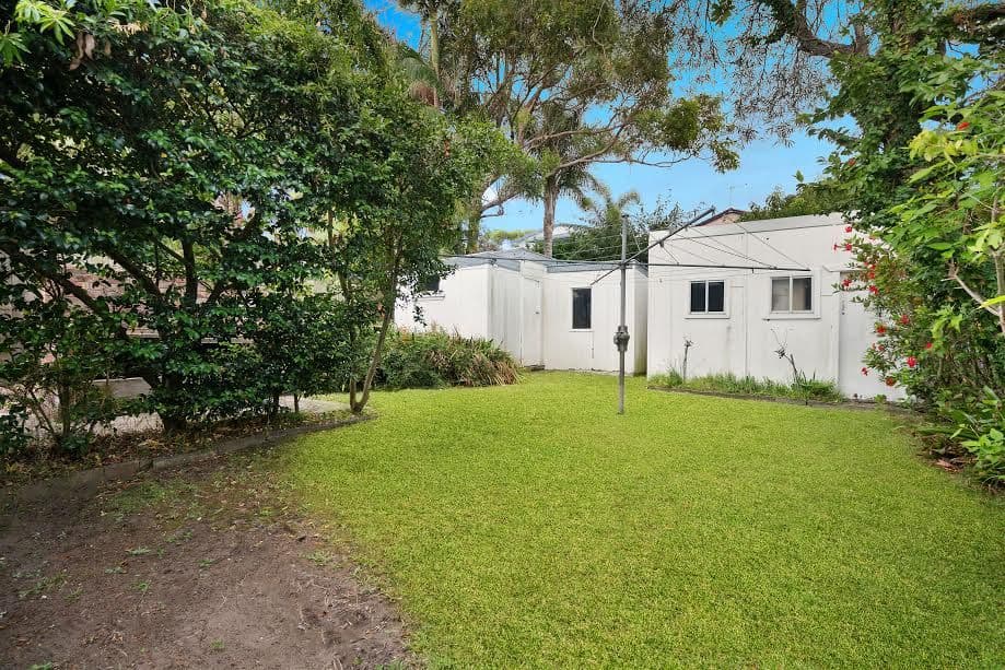 3 Essilia Street, Collaroy Plateau - Thumbnail 3