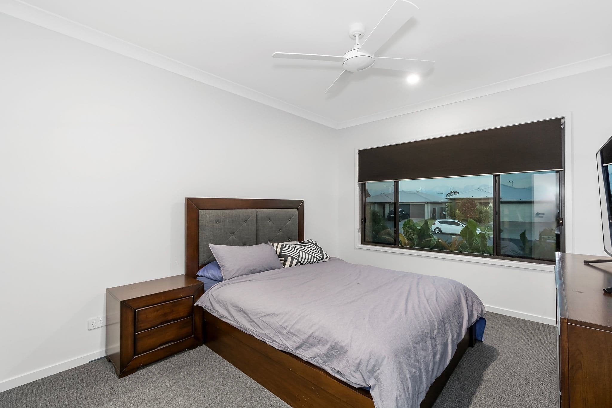 52 Goshawk Court, Bahrs Scrub QLD 4207, Bahrs Scrub - Thumbnail 3