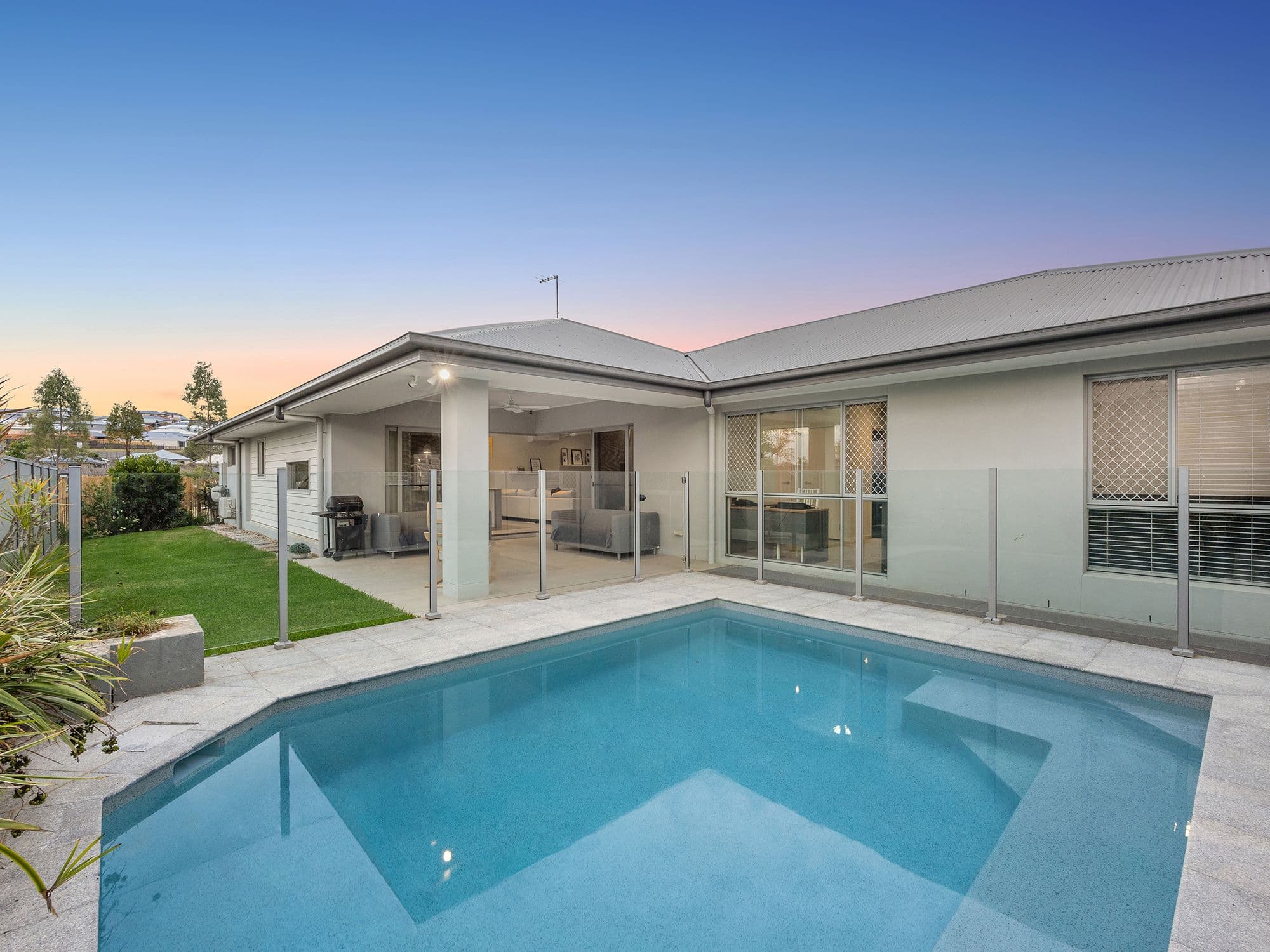 107 Harmony Crescent, South Ripley QLD 4306, South Ripley - Thumbnail 2