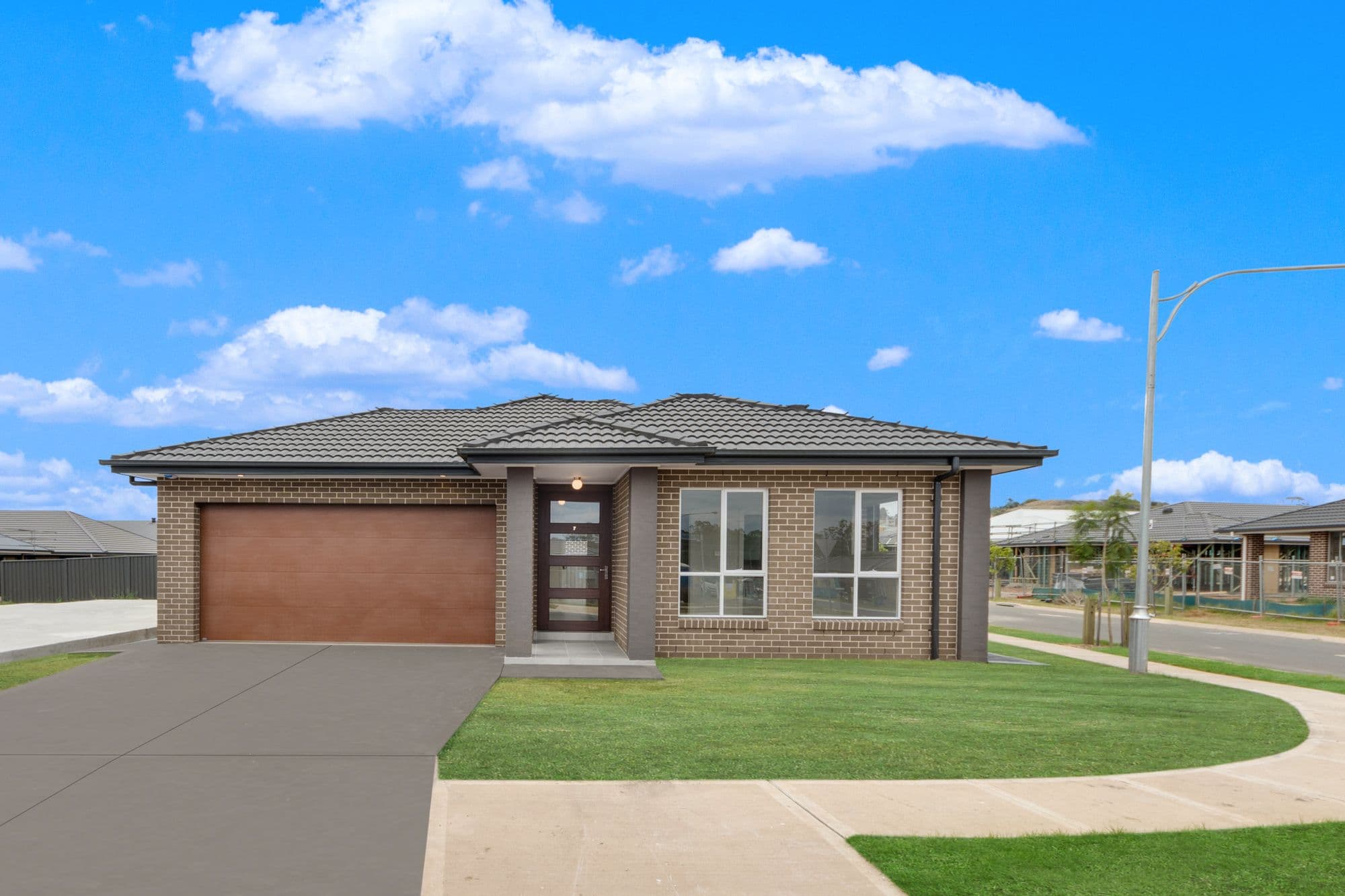 7 Keenan Street, Spring Farm - Image 1