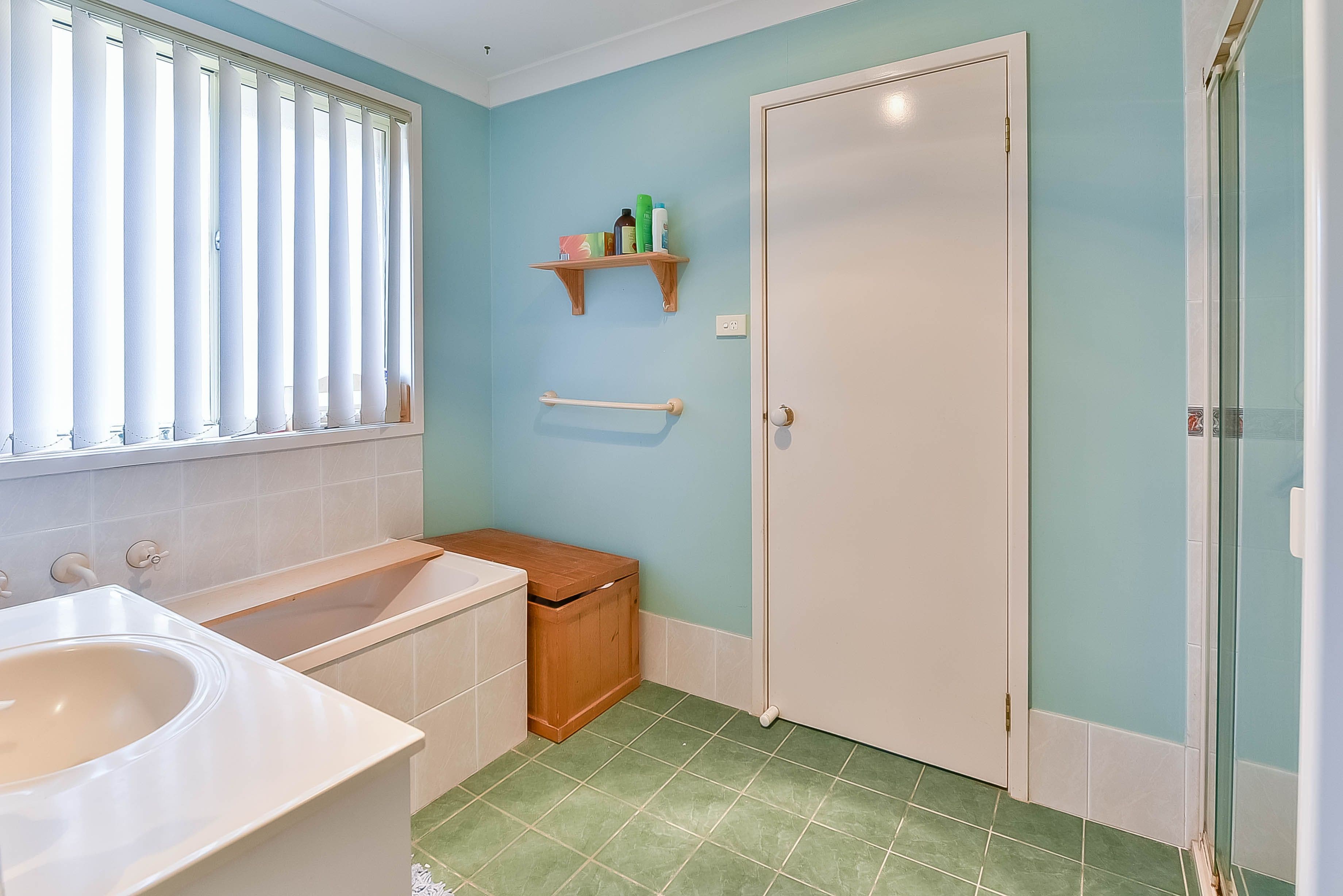 42 Freeman Circuit, Ingleburn NSW 2565, Ingleburn - Thumbnail 5