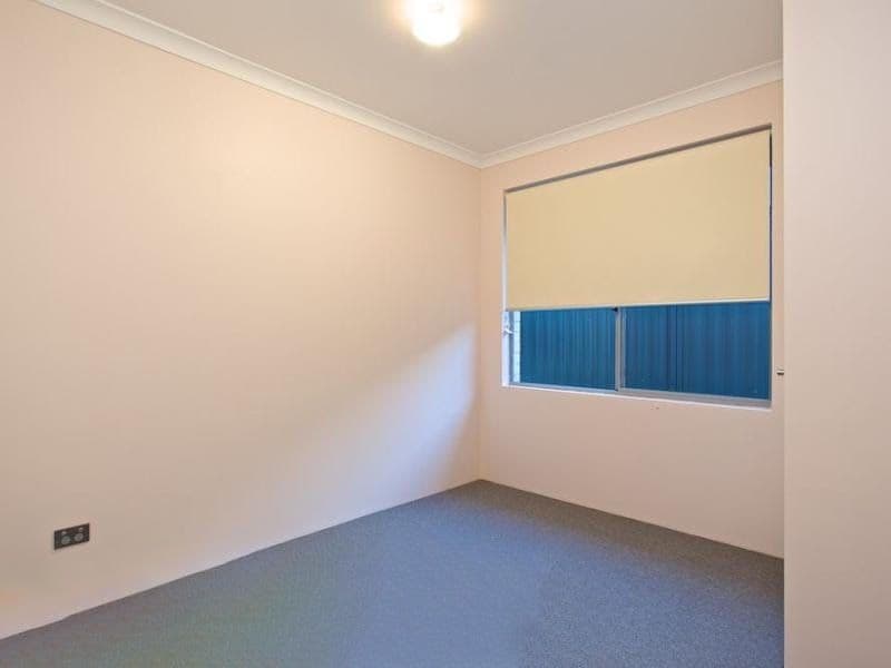 78 Wintergreen Crescent, TREEBY WA 6164, Treeby - Thumbnail 8