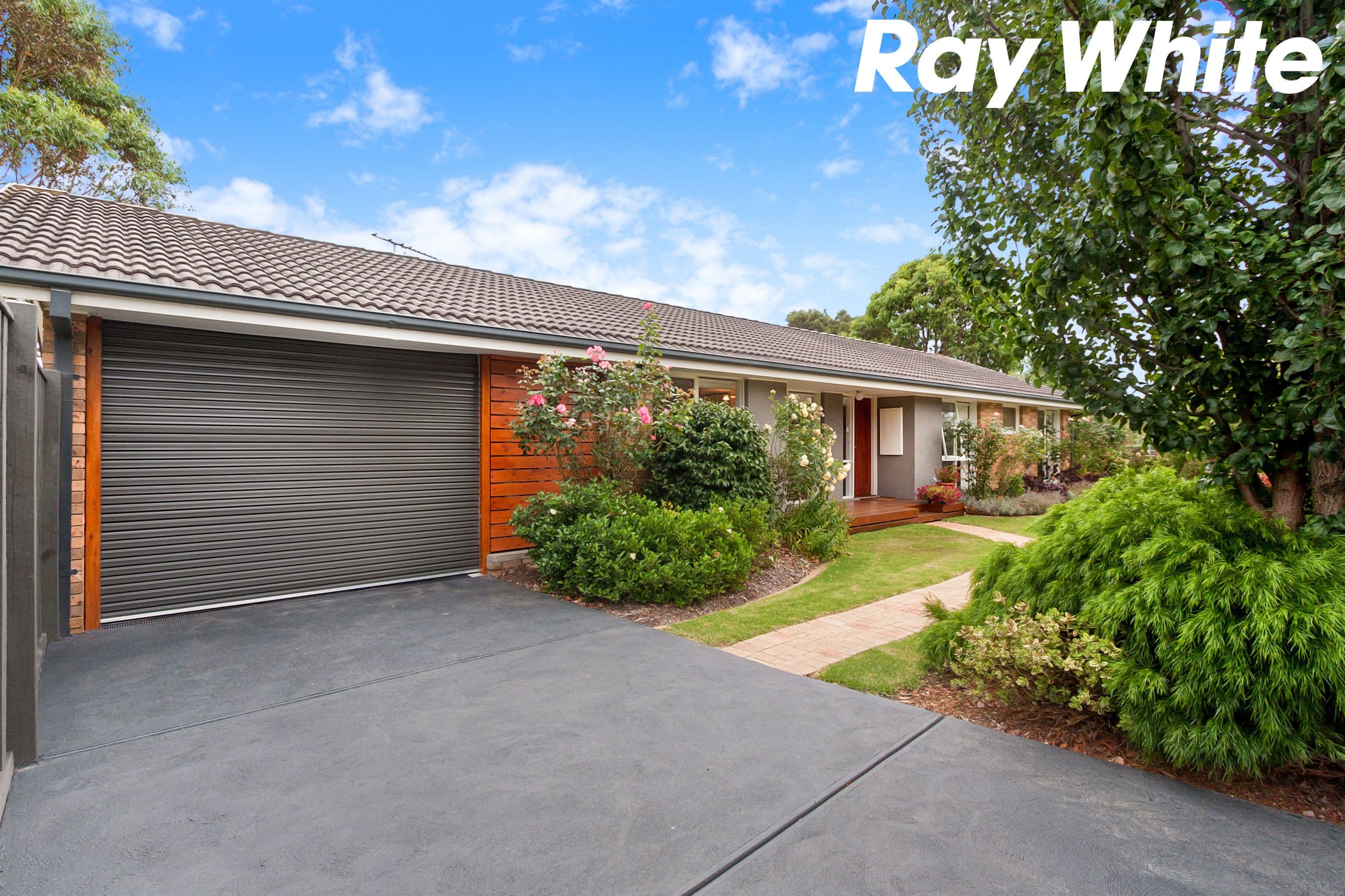45 Eagle Drive, Pakenham VIC 3810, Pakenham - Thumbnail 3