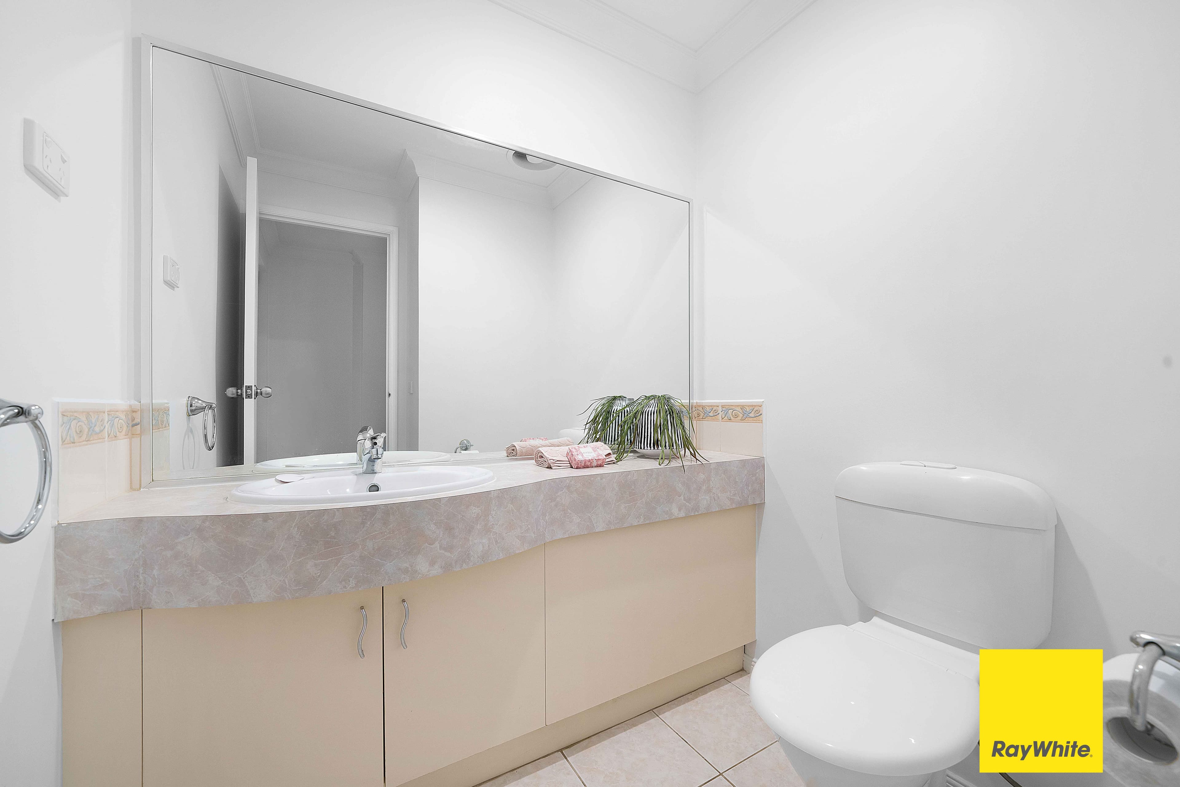 16 Finchley Park Crescent, Tarneit VIC 3029, Tarneit - Thumbnail 7
