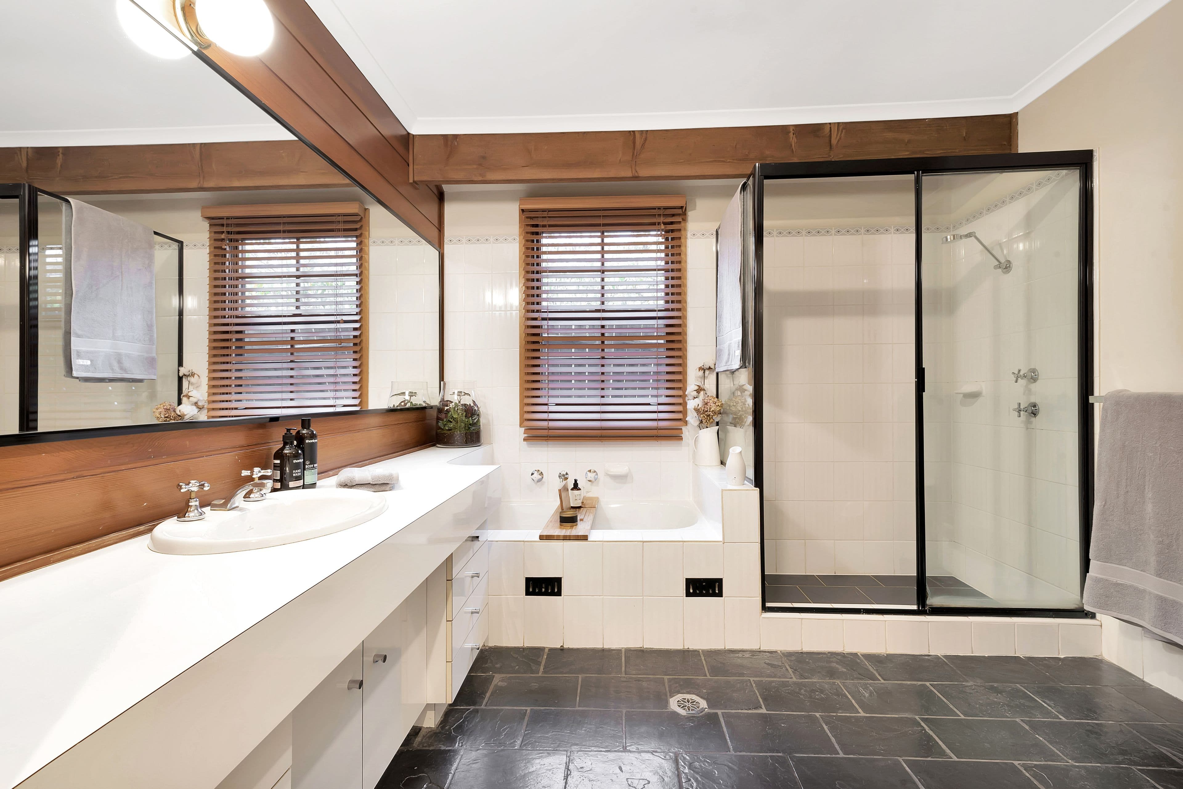 13 Dove Place, Hinchinbrook - Thumbnail 7