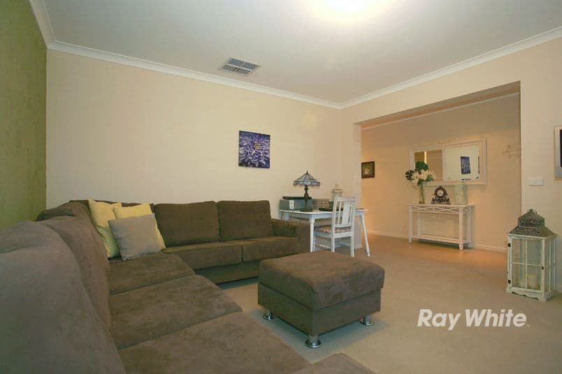 2 Tea Tree Court, LYNDHURST VIC 3975, Lyndhurst - Thumbnail 2
