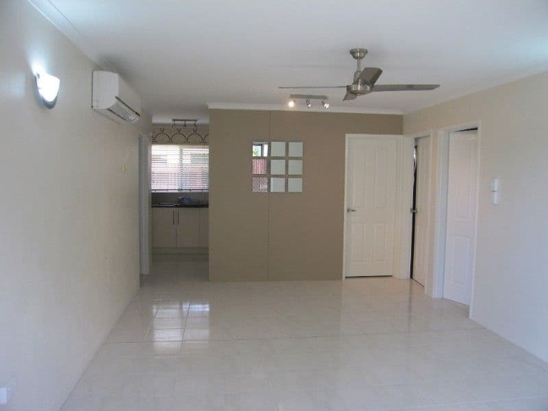 2 Symons Street, SOUTH MACKAY QLD 4740, South Mackay - Thumbnail 2