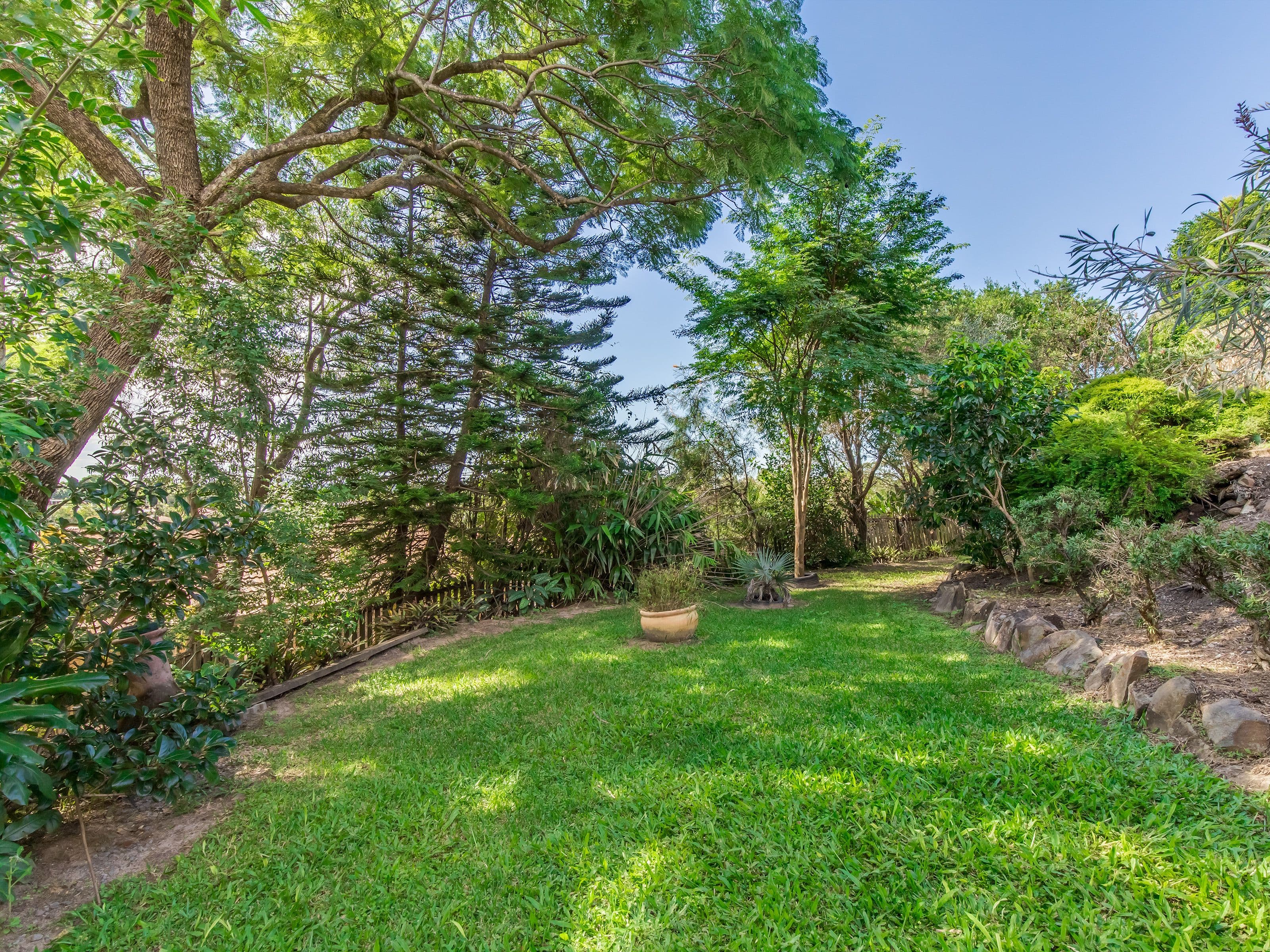10 Dewar Court, Highland Park QLD 4211, Highland Park - Thumbnail 7