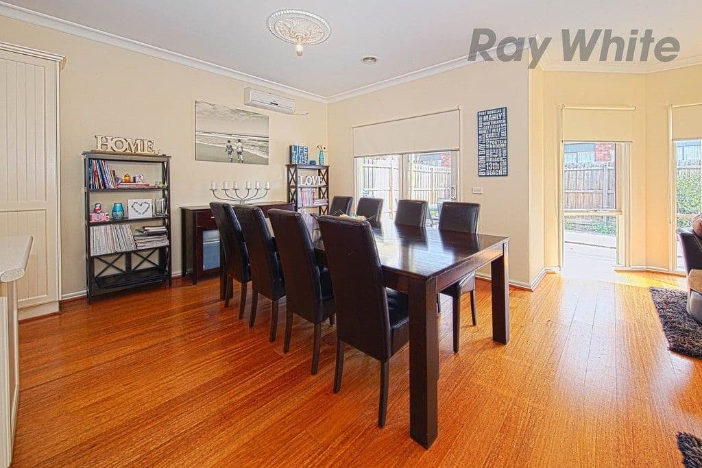 23 Dolphin Crescent, Point Cook VIC 3030, Point Cook - Thumbnail 7