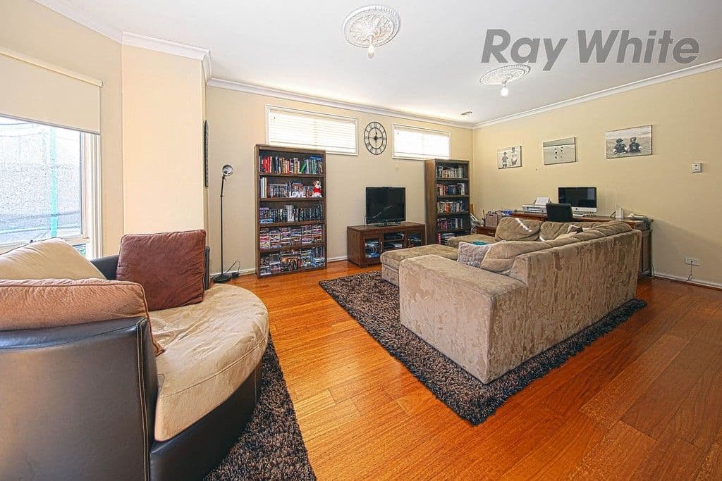 23 Dolphin Crescent, Point Cook VIC 3030, Point Cook - Thumbnail 8