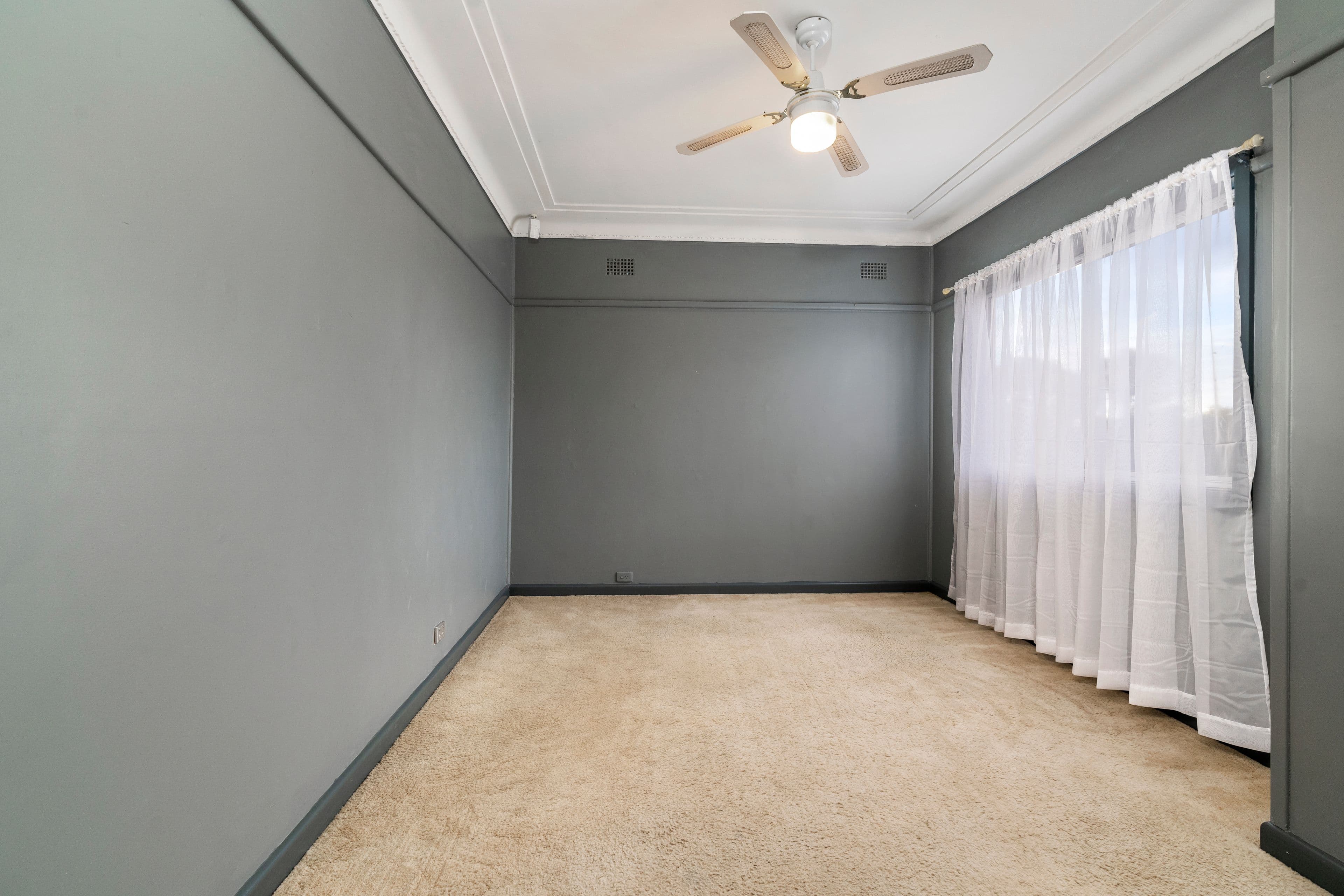 40 Mitchell Street, Campbelltown NSW 2560, Campbelltown - Thumbnail 4