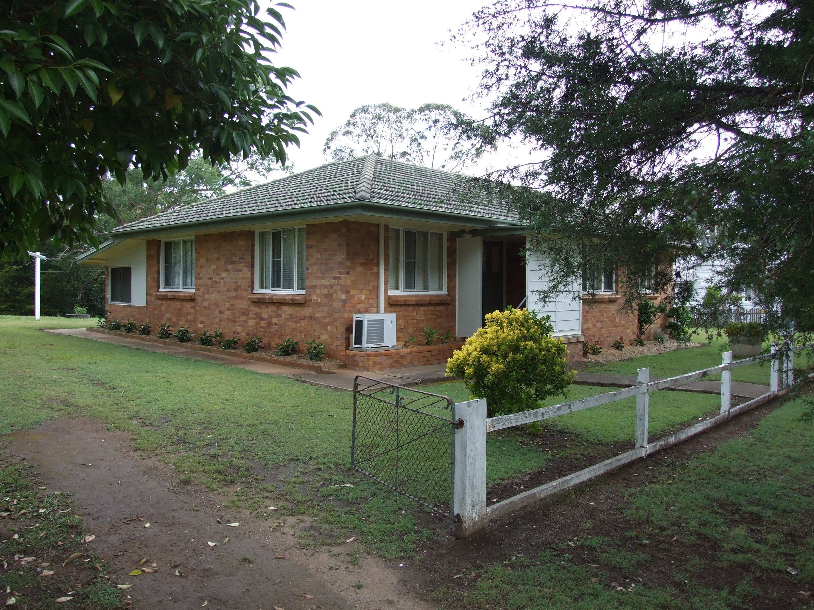 4-6 Esk Street, Crows Nest QLD 4355, Crows Nest - Image 1