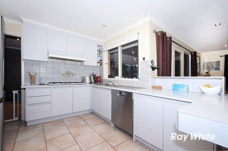 6 Landstead Court, CARRUM DOWNS VIC 3201, Carrum Downs - Thumbnail 3