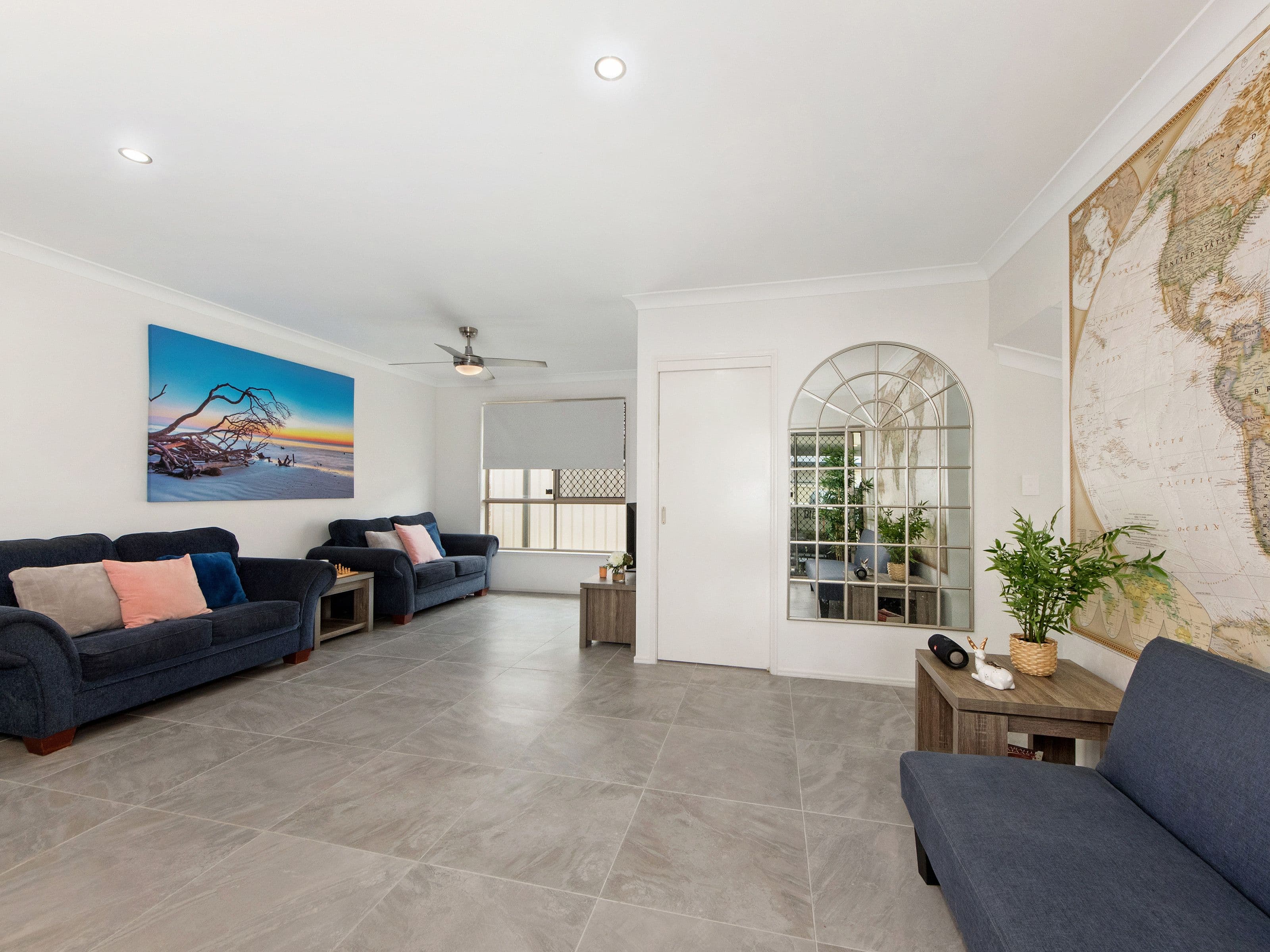 15 Barradine Crescent, Helensvale QLD 4212, Helensvale - Thumbnail 8