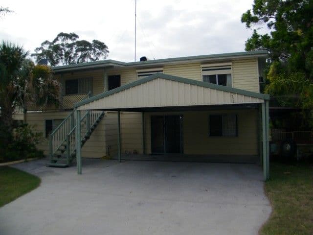 32 Penda Avenue, NEW AUCKLAND QLD 4680, New Auckland - Image 1